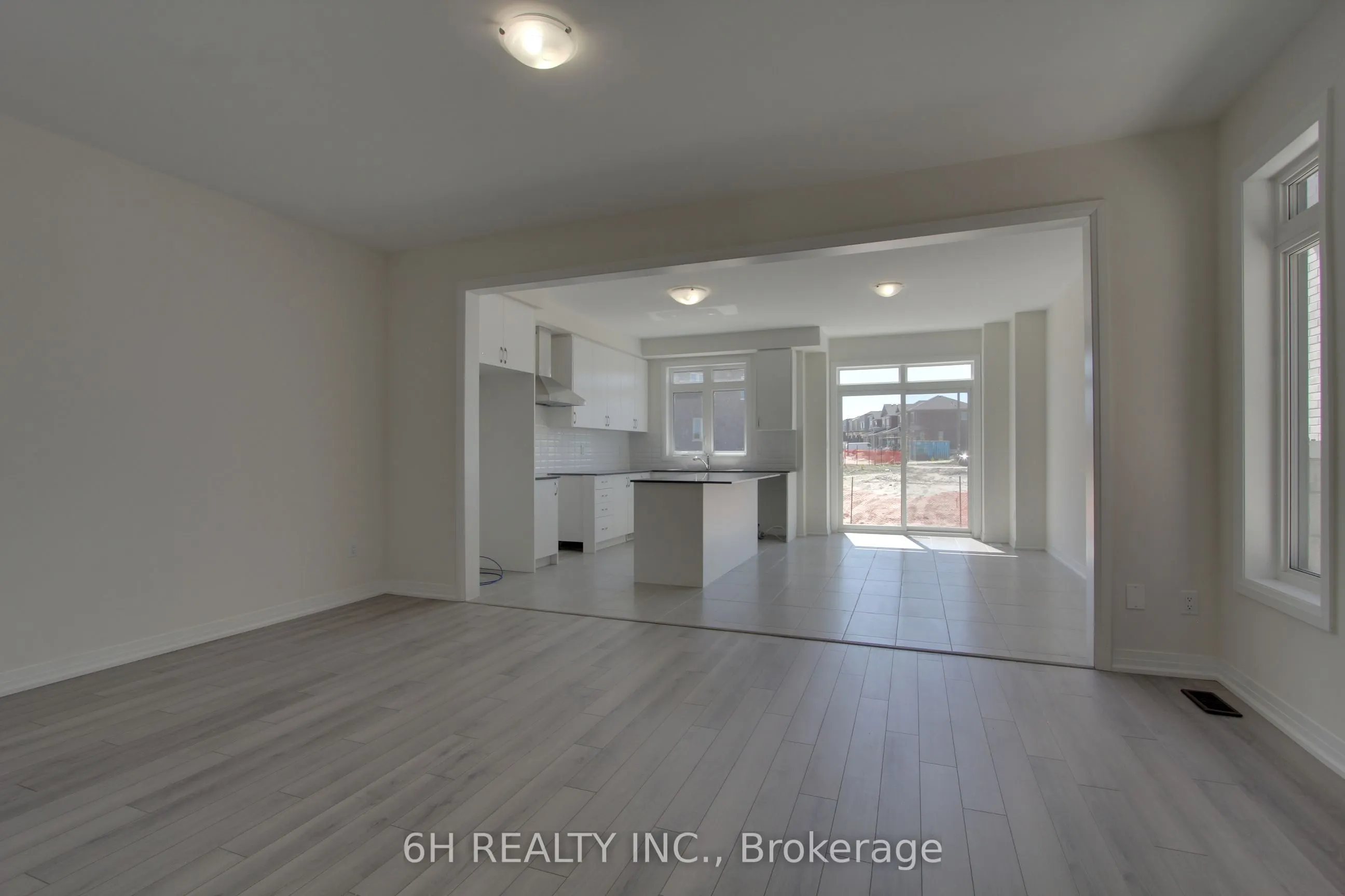 2608 Hibiscus Drive