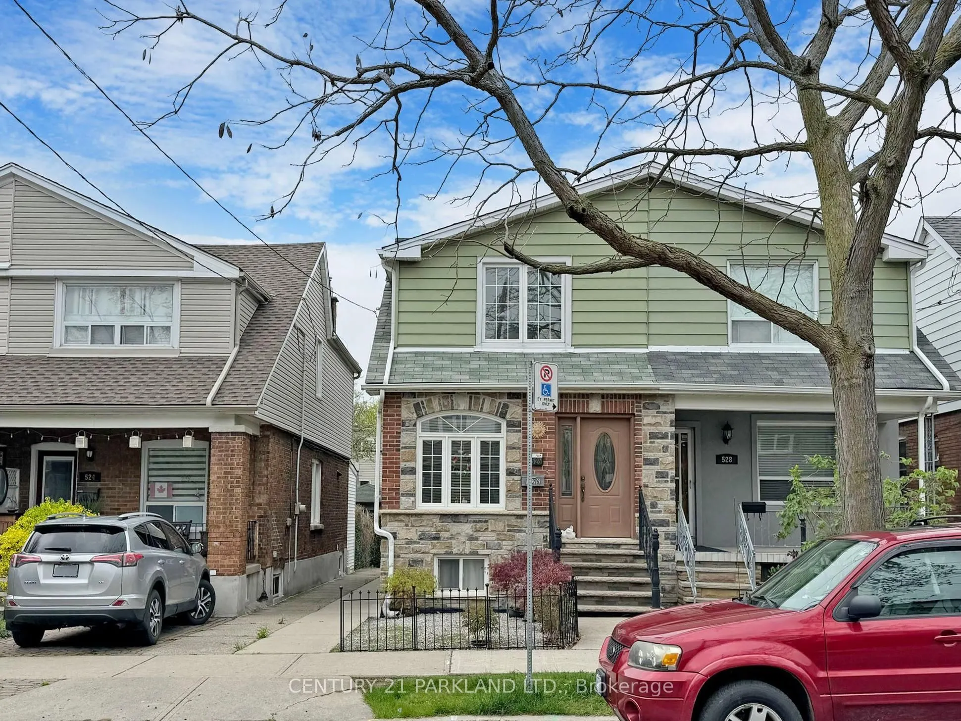 526 Milverton Boulevard