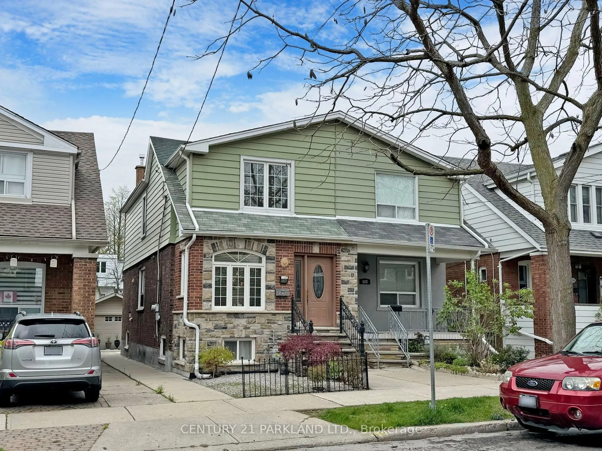526 Milverton Boulevard