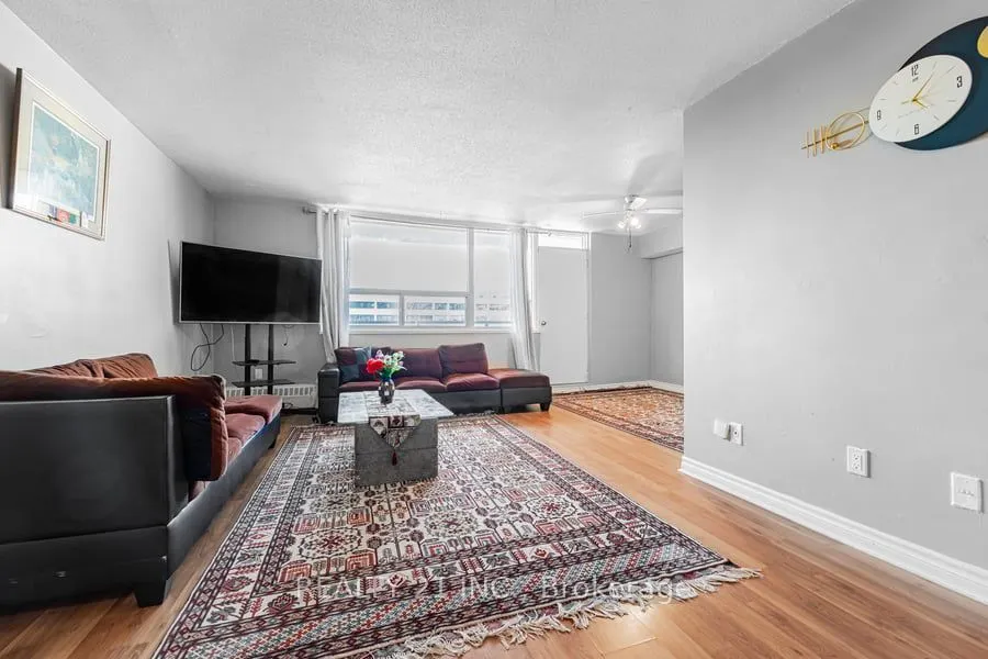 180 Markham Road, #512