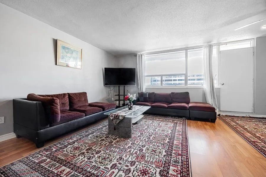 180 Markham Road, #512
