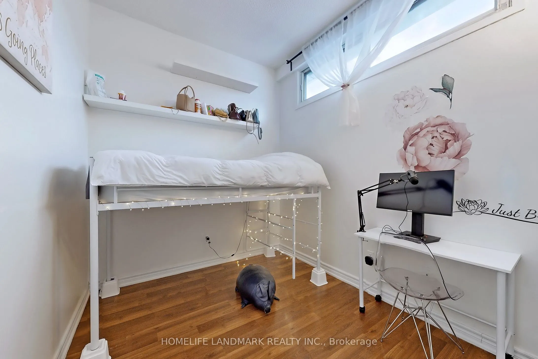 1209 Queen Street E, #82