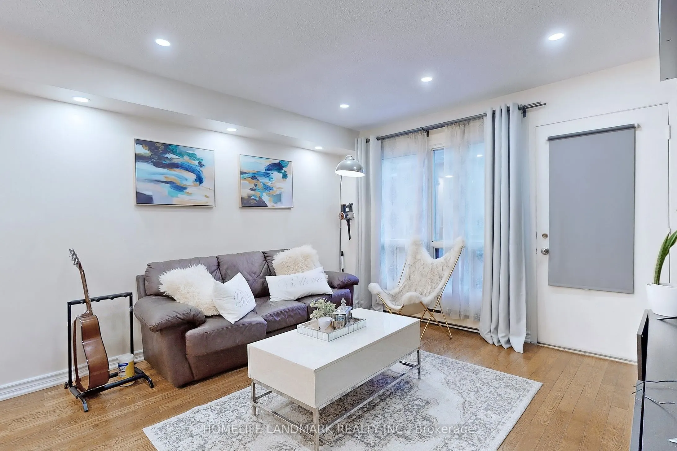 1209 Queen Street E, #82
