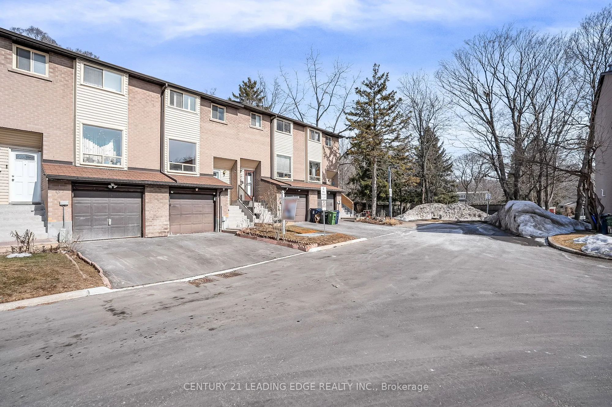 55 Collinsgrove Road, #261