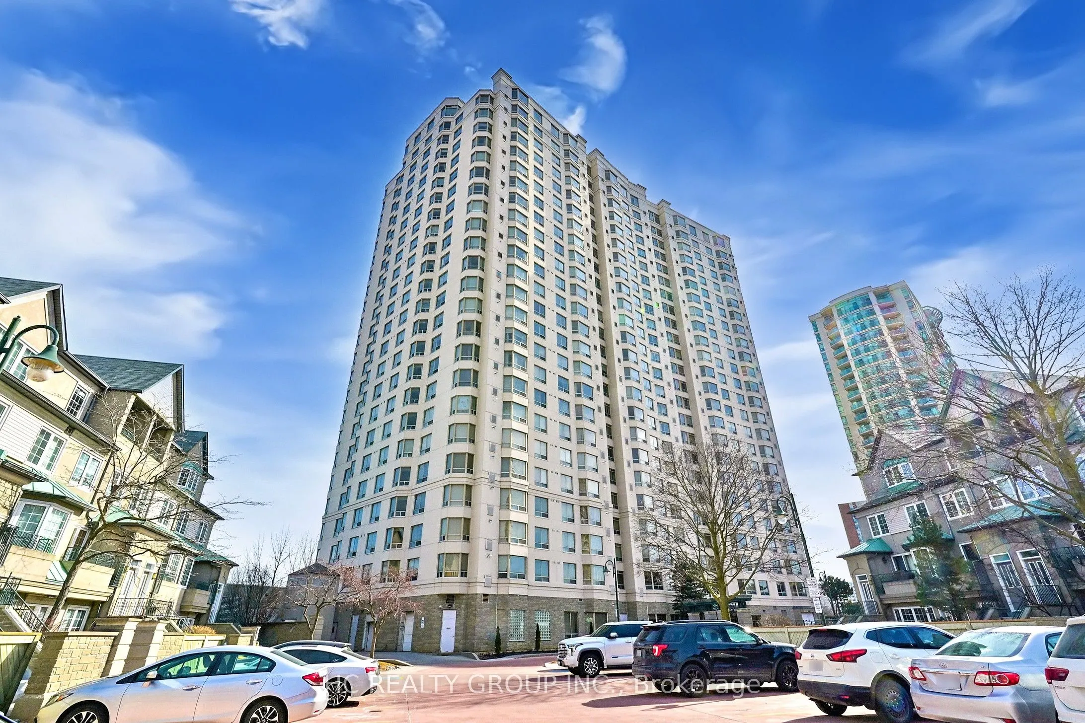 228 Bonis Avenue, #113