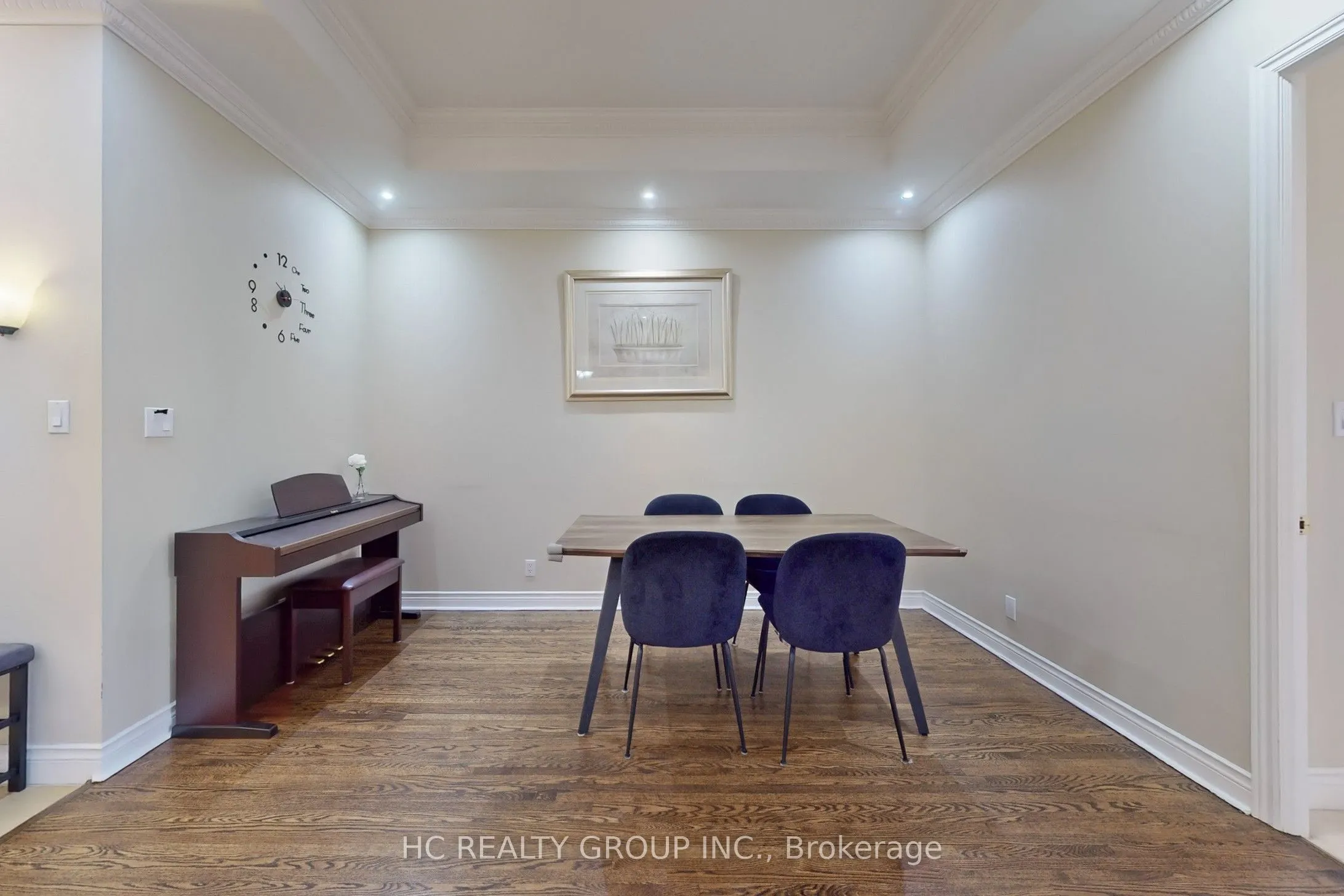 228 Bonis Avenue, #113