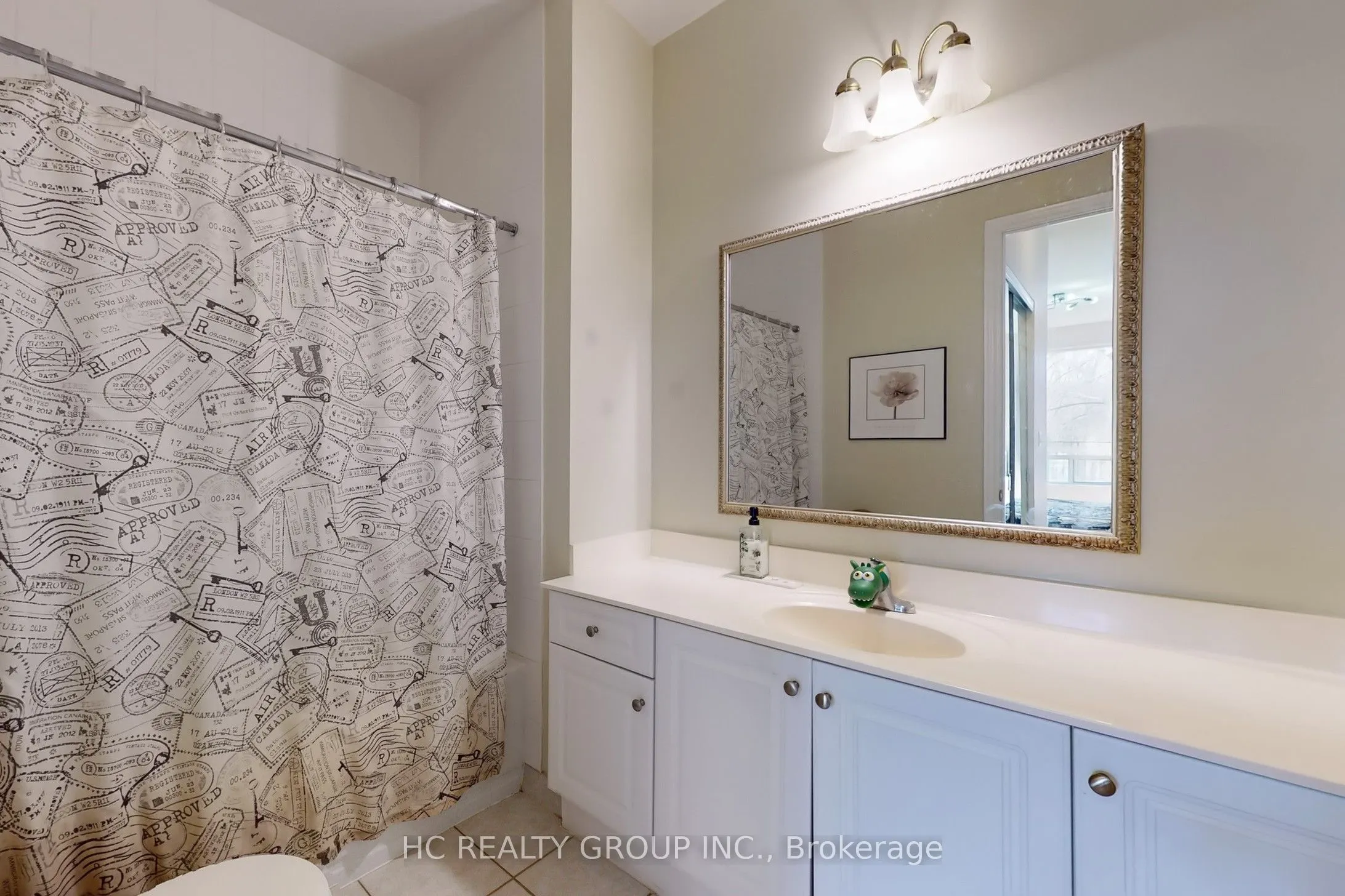 228 Bonis Avenue, #113