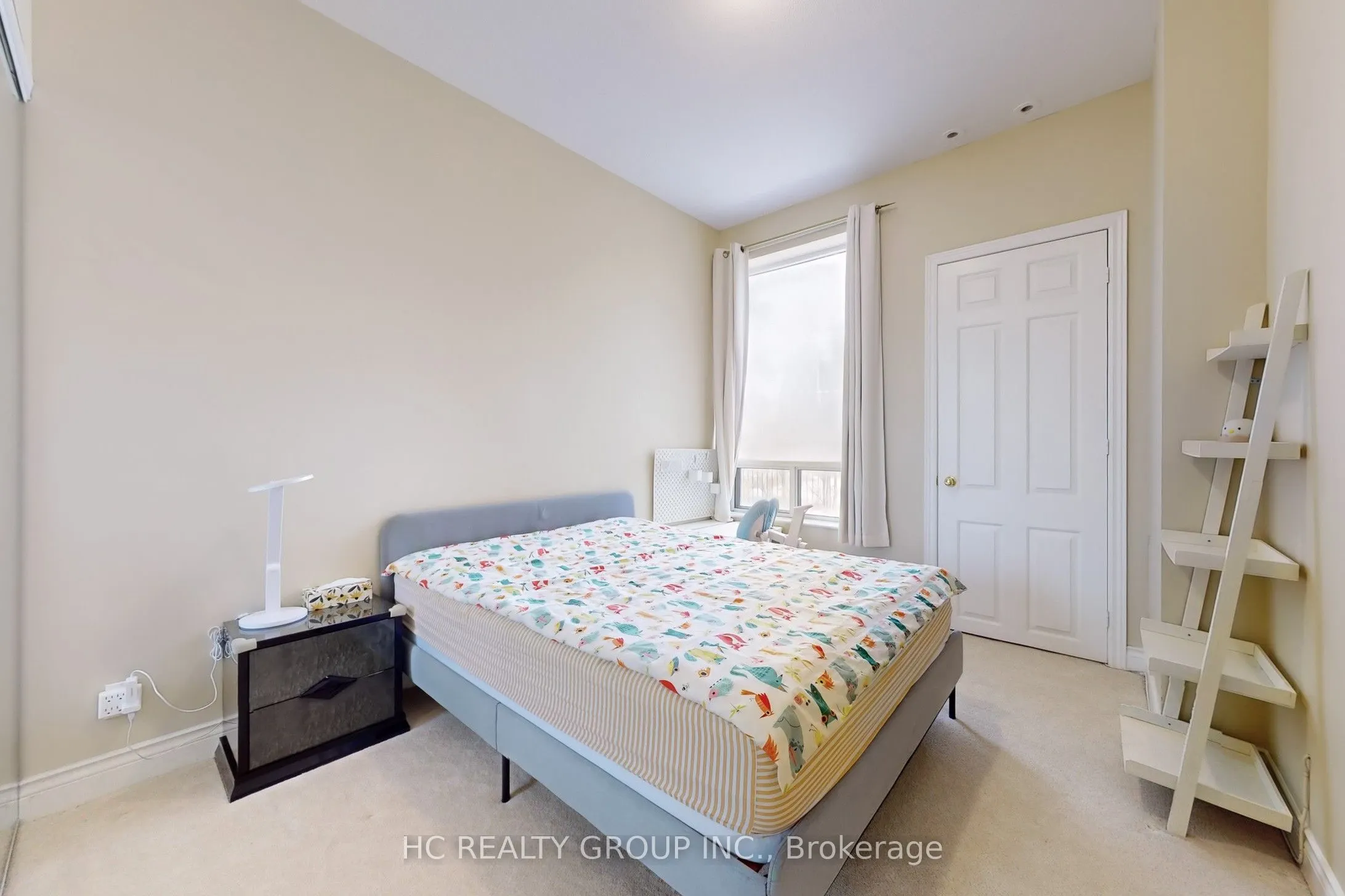 228 Bonis Avenue, #113