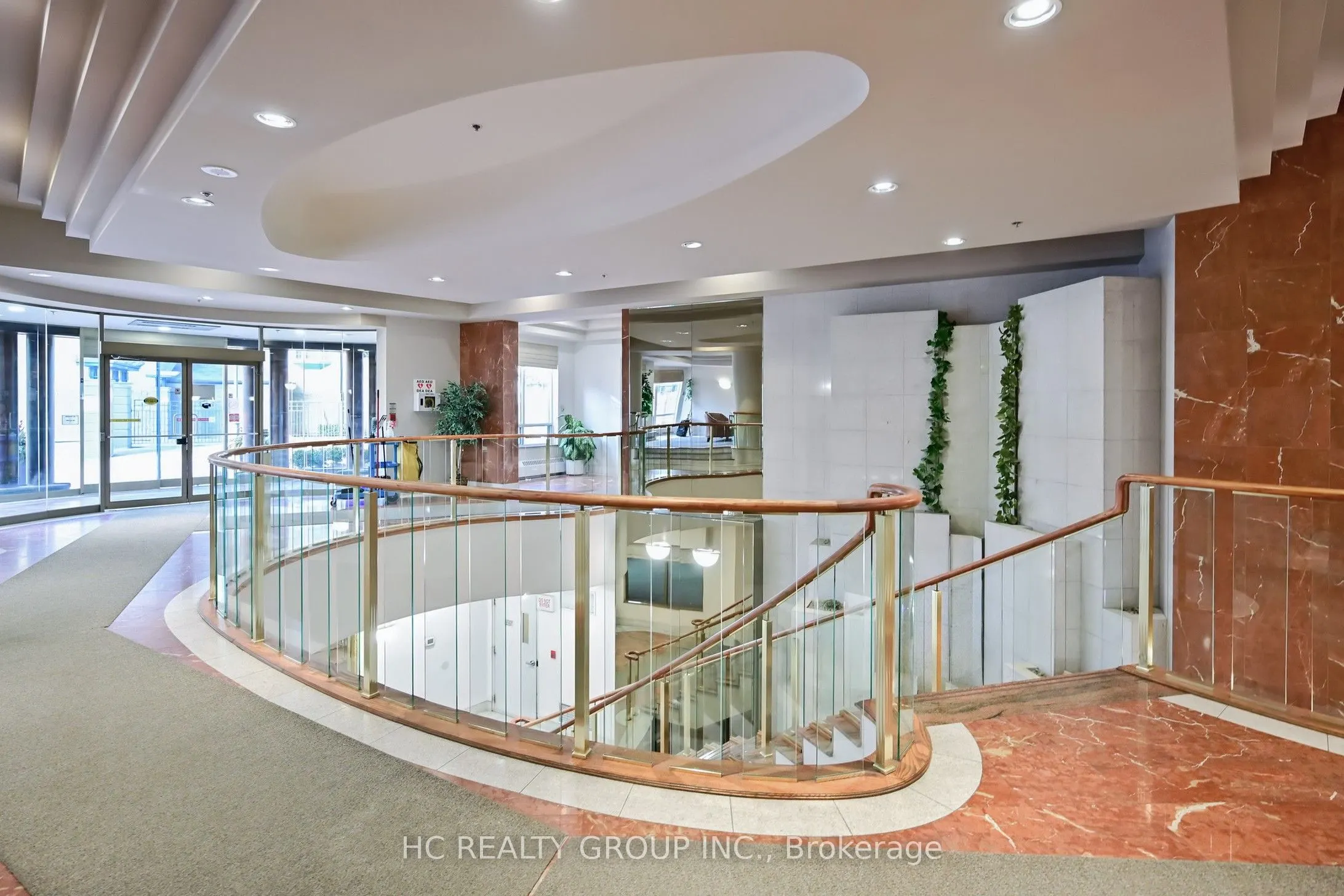 228 Bonis Avenue, #113