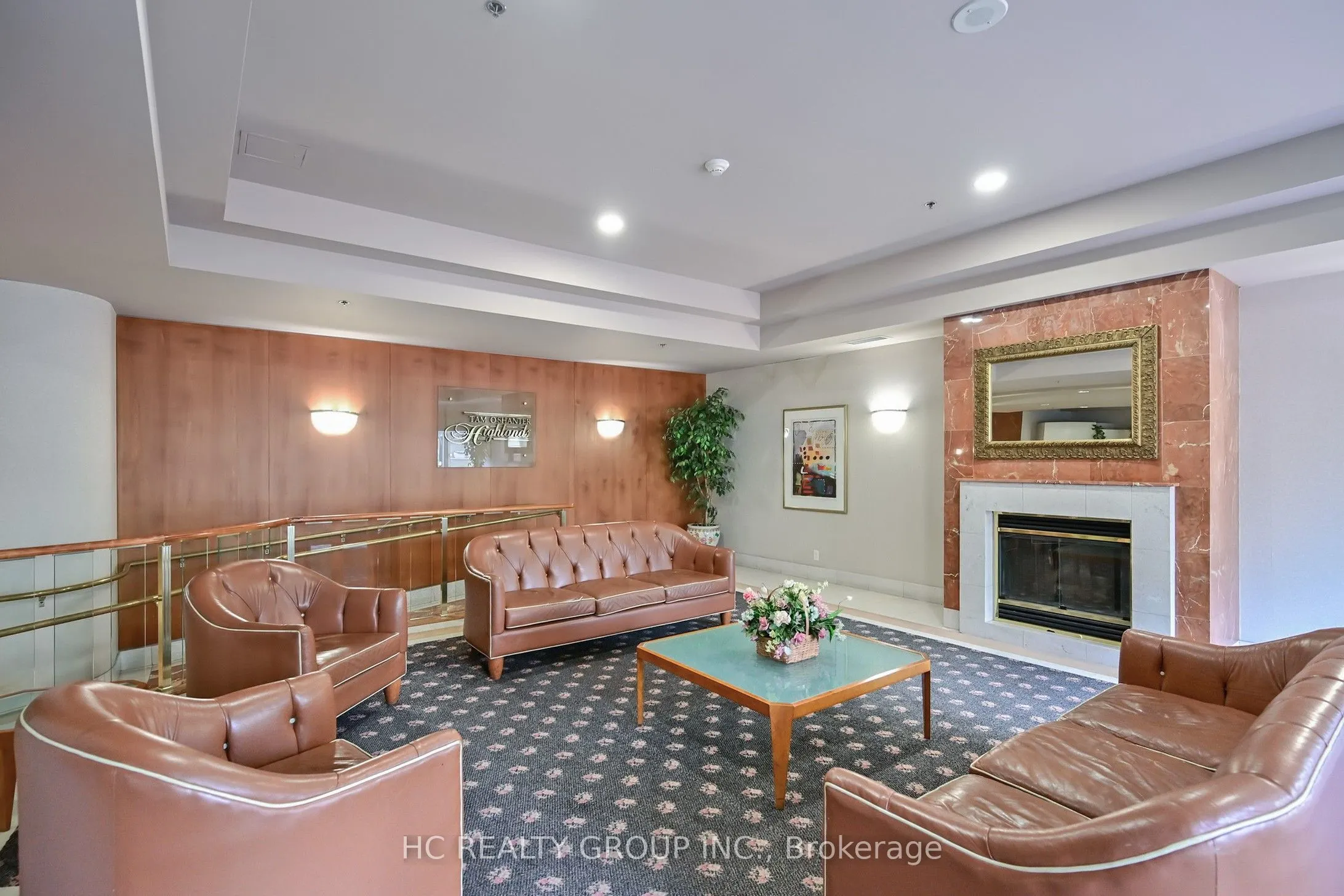 228 Bonis Avenue, #113