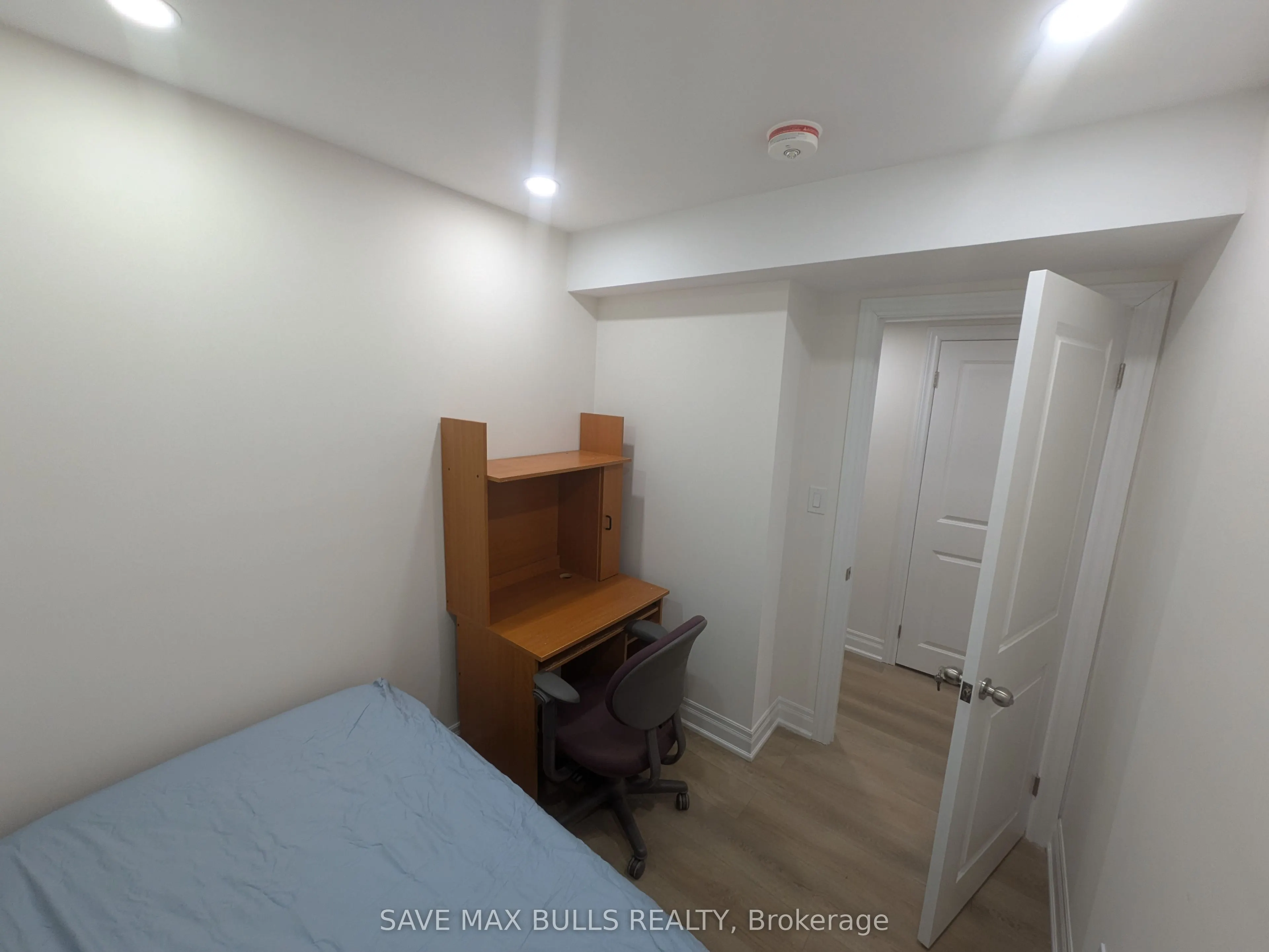 34 Rodda Boulevard