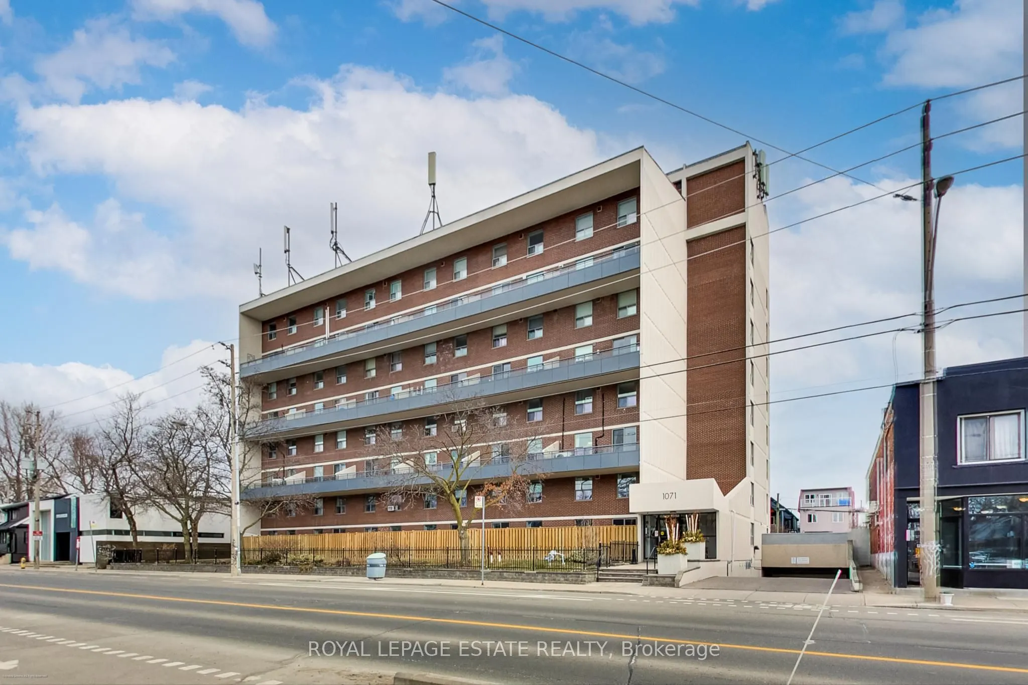 1071 Woodbine Avenue, #107