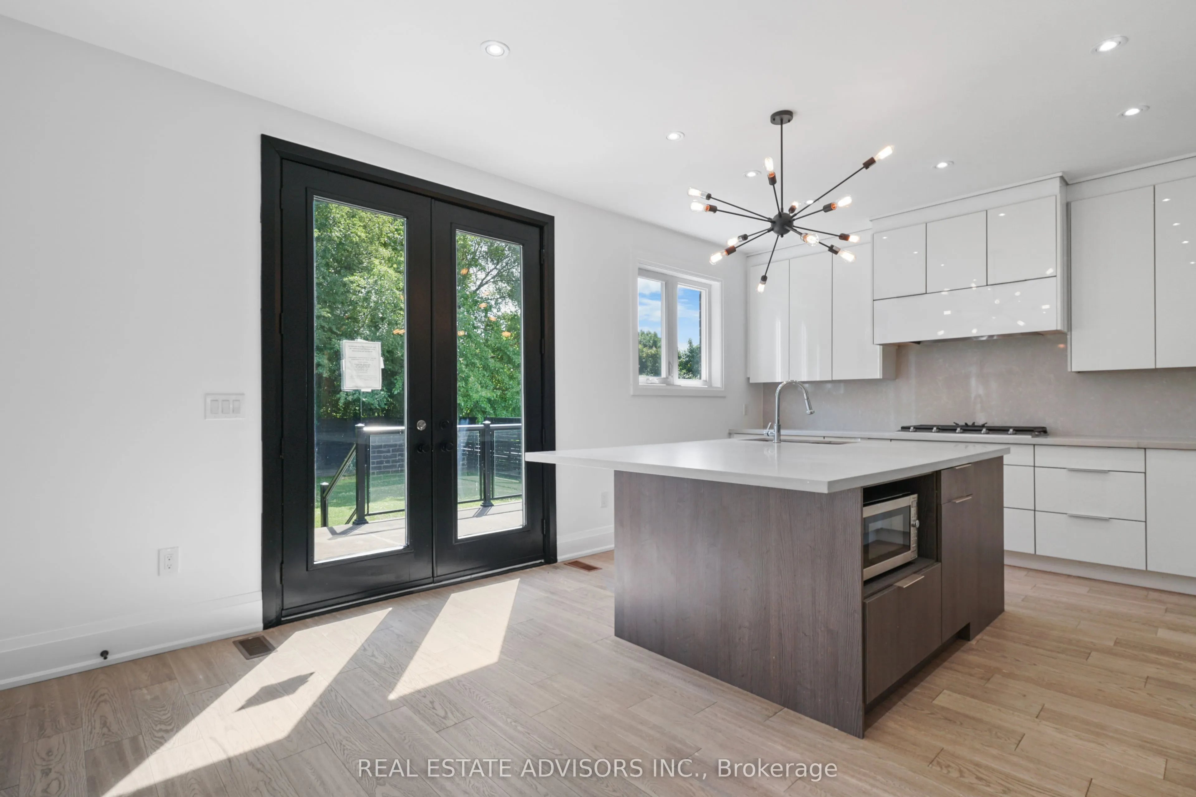 69 Fenwood Heights