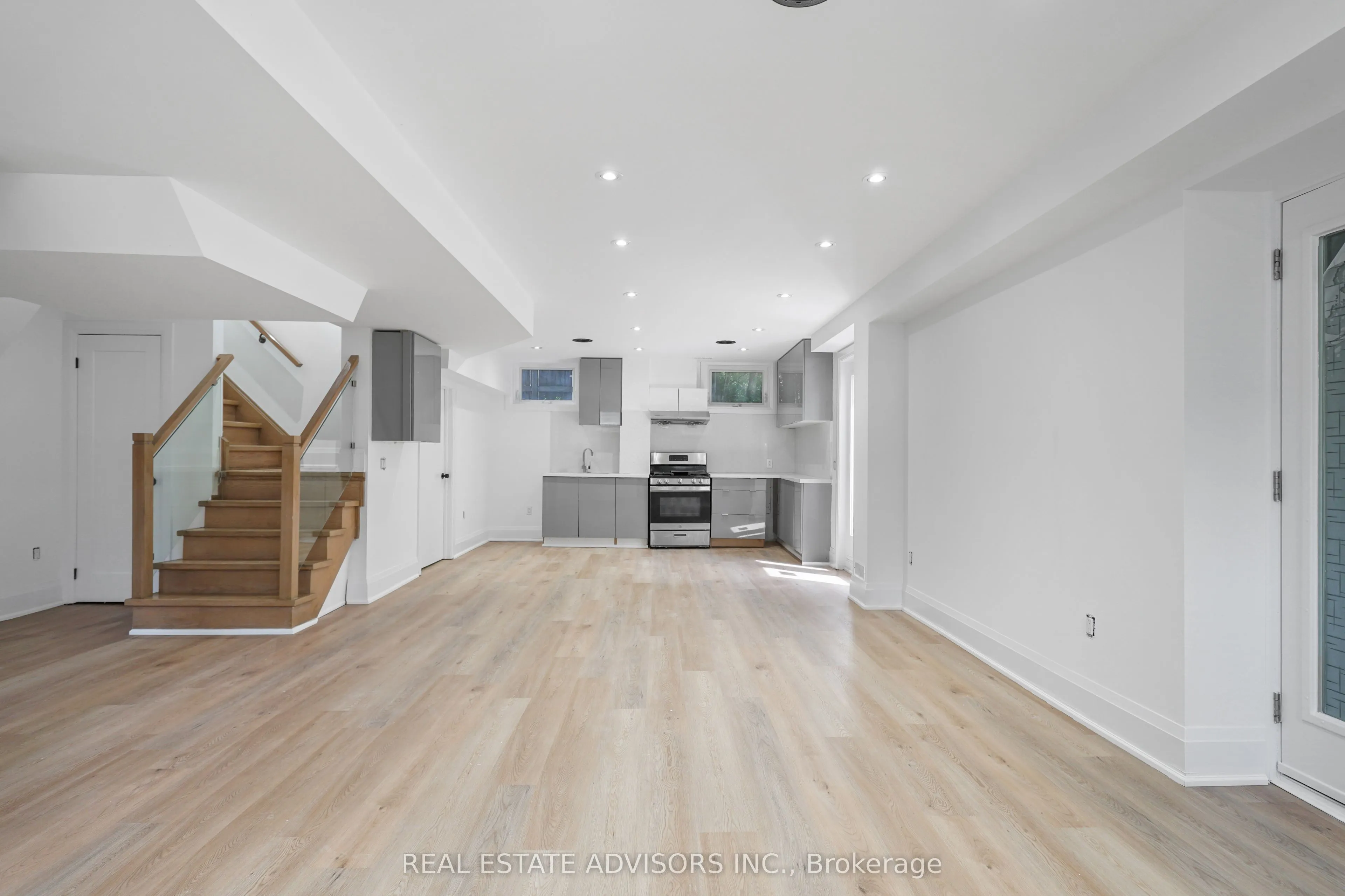69 Fenwood Heights