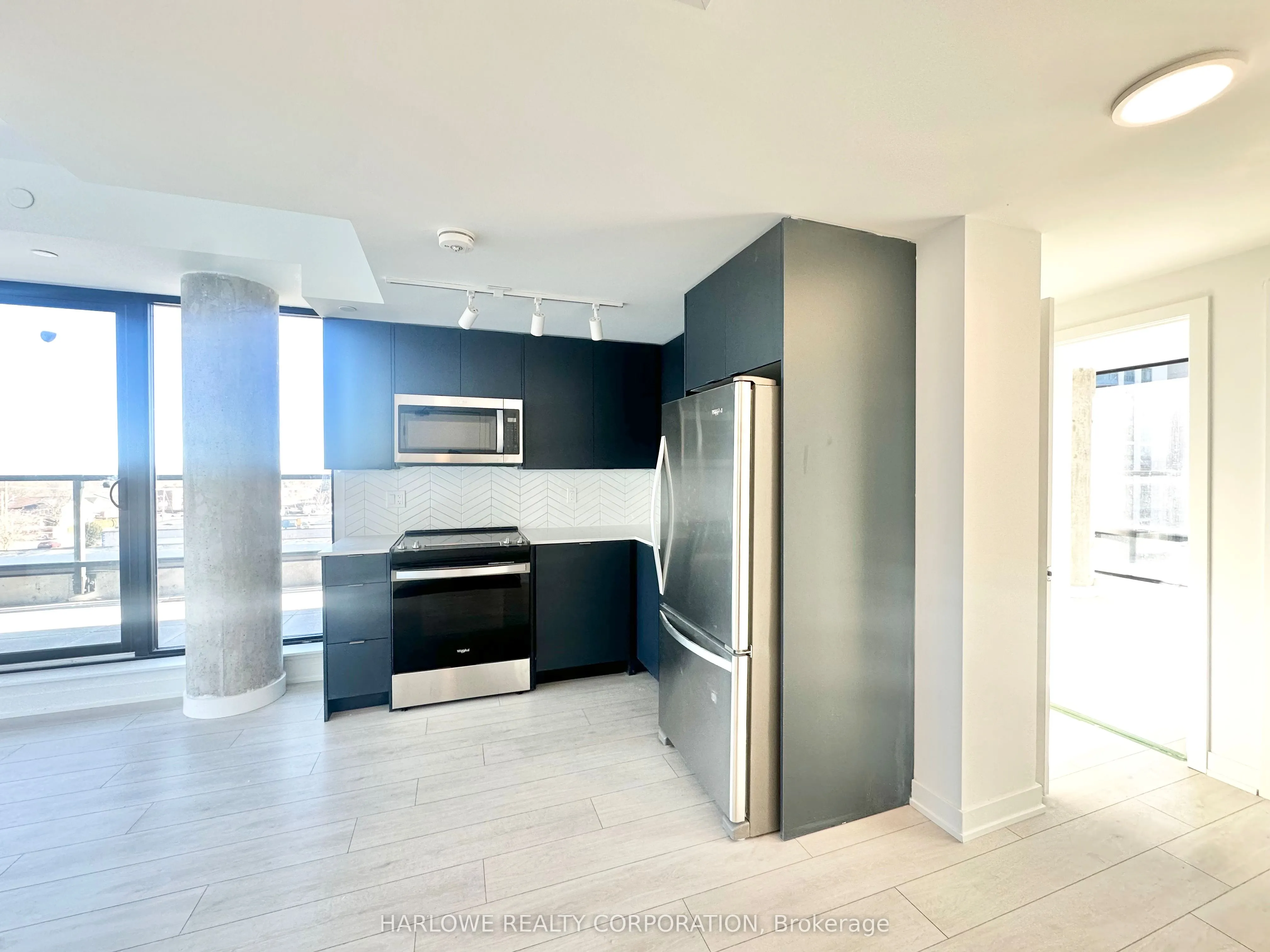 1610 Charles Street, #PH524 E