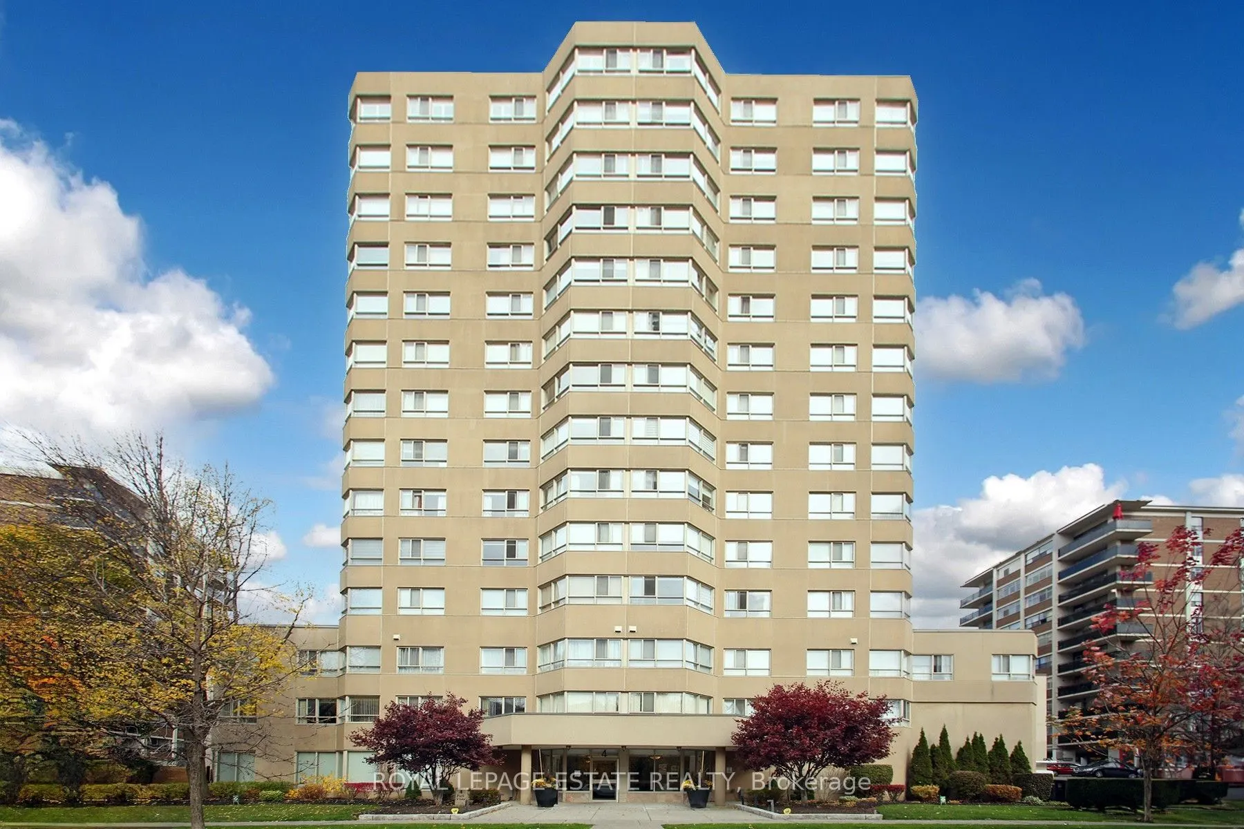 4 Park Vista #1006