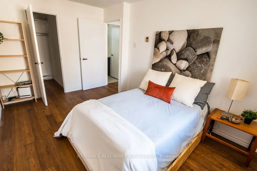 50 Old Kingston Road, #4204