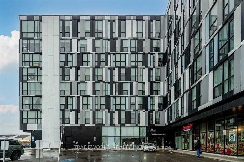 1900 Simcoe Street N, #719