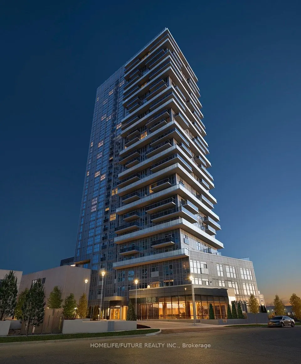 225 Village Green Square, #304