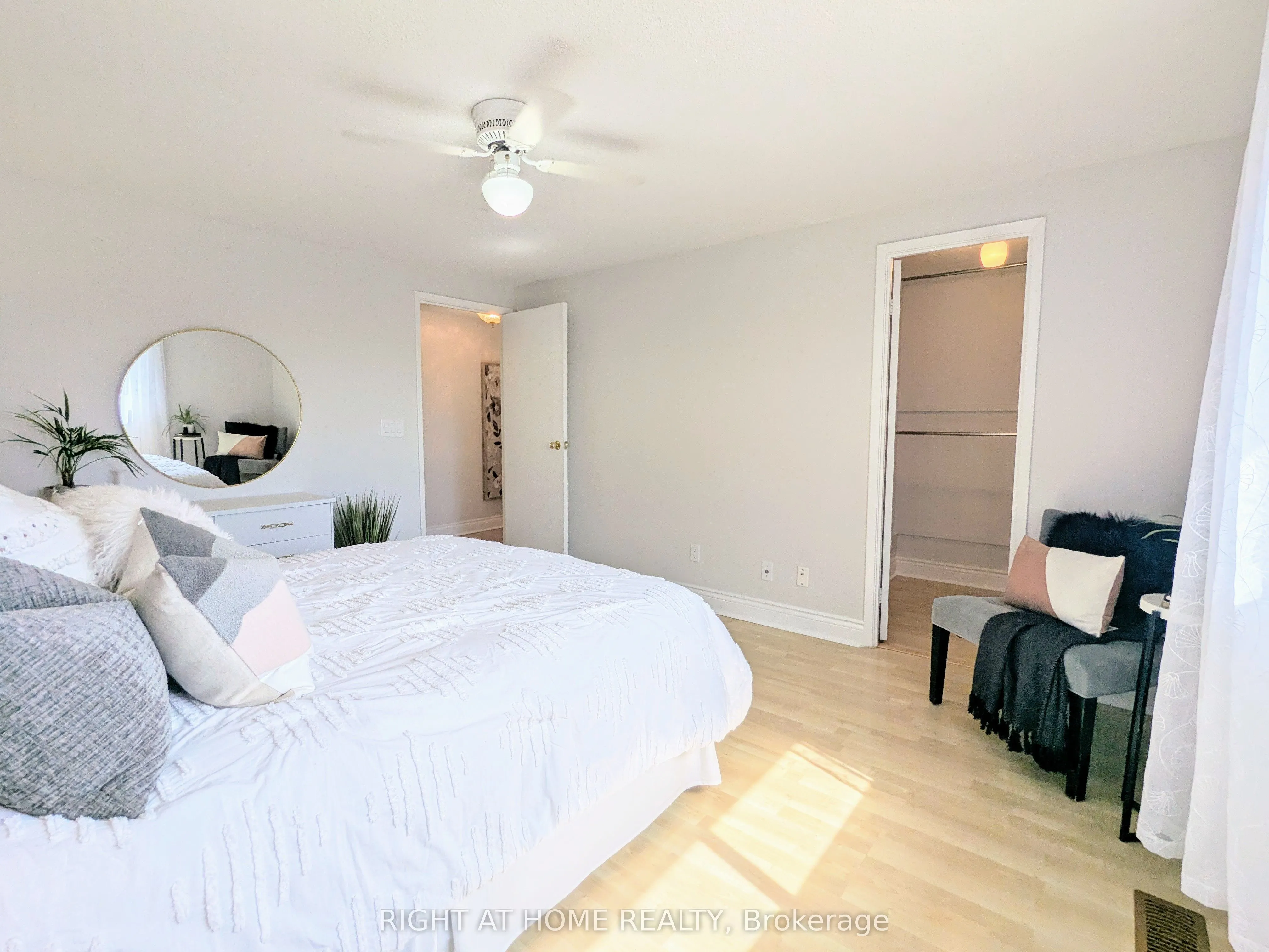 945 Burns Street W #10