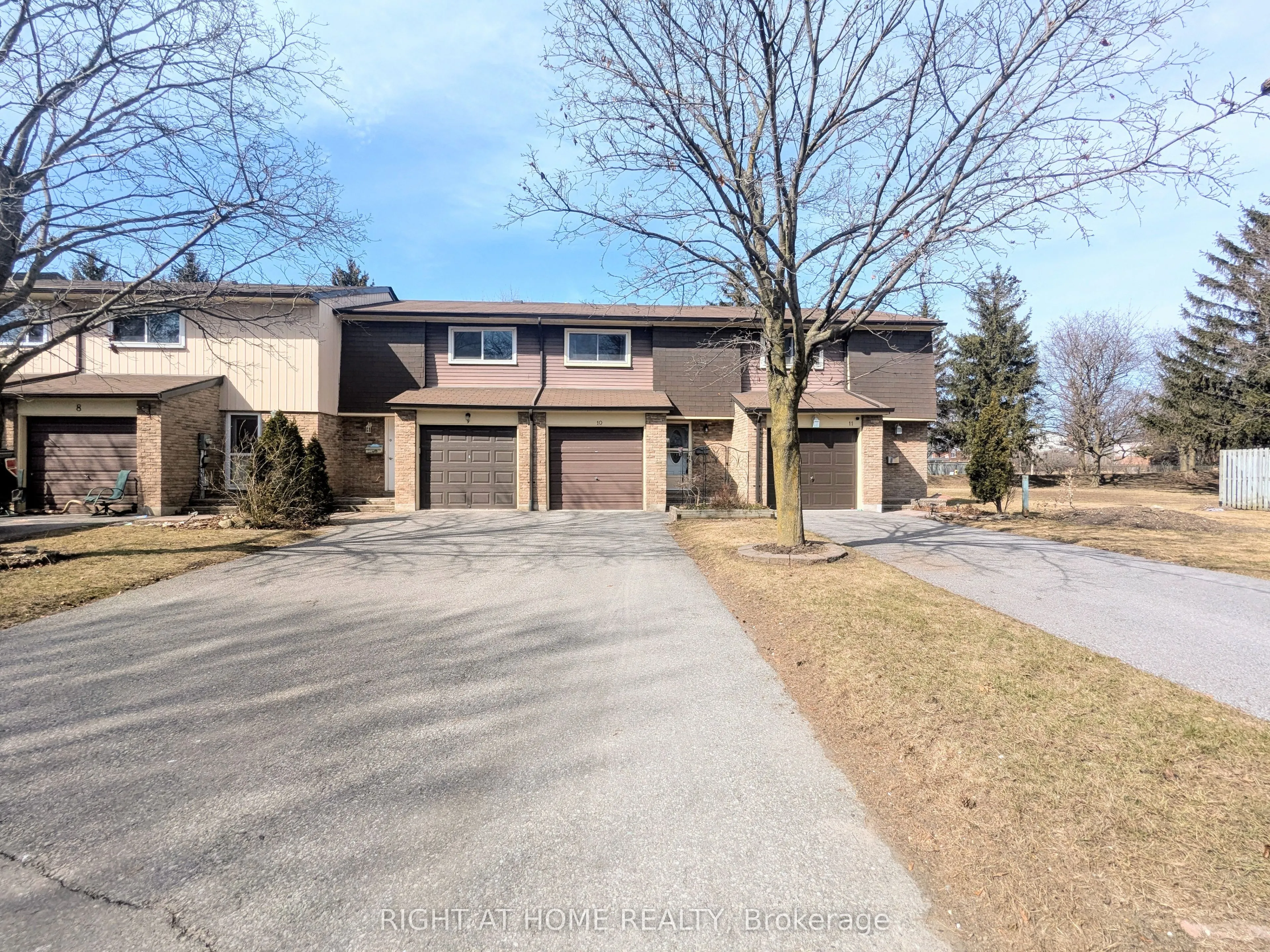 945 Burns Street W #10