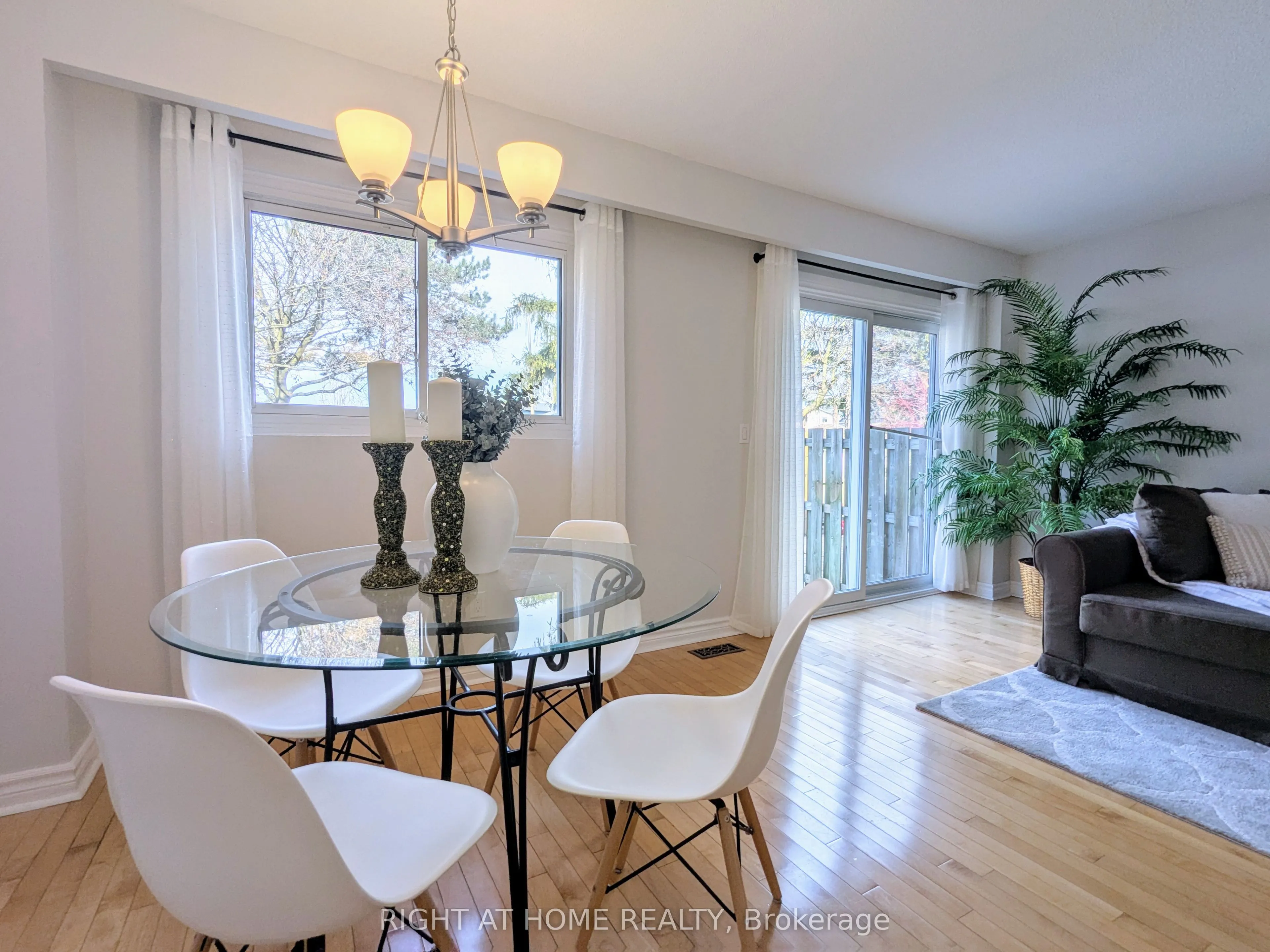 945 Burns Street W #10