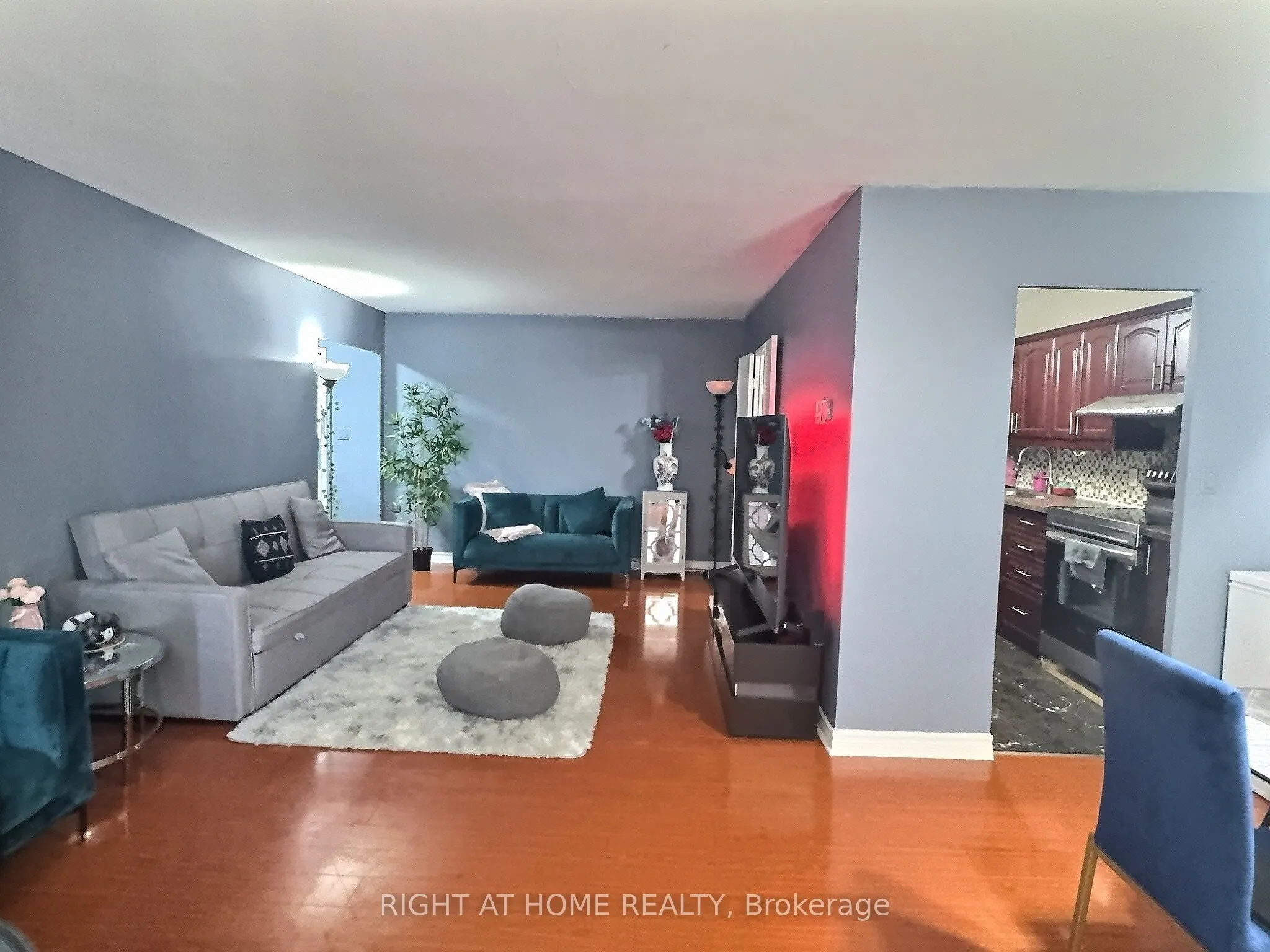 1 Massey Square #1202
