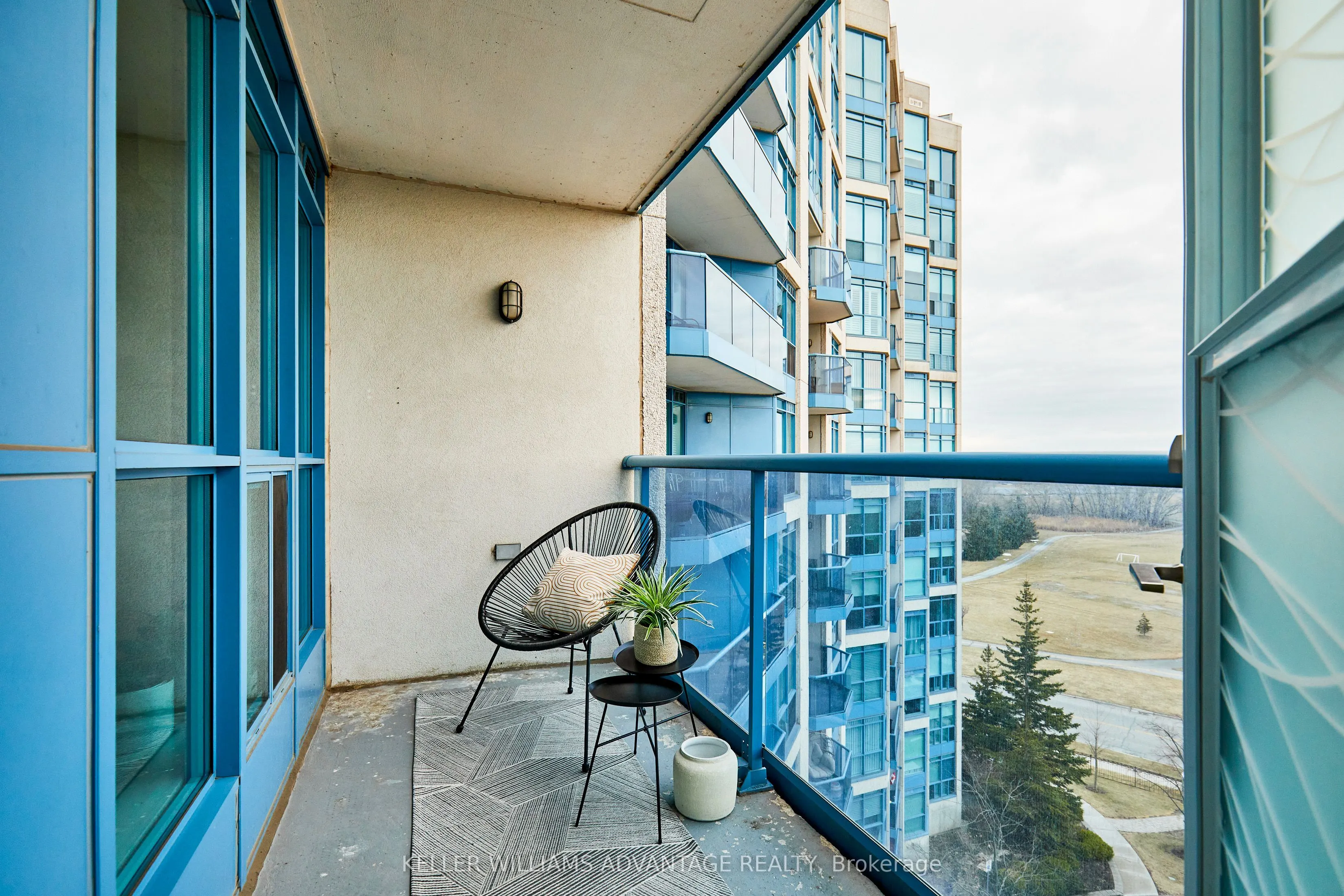 340 Watson Street W #715