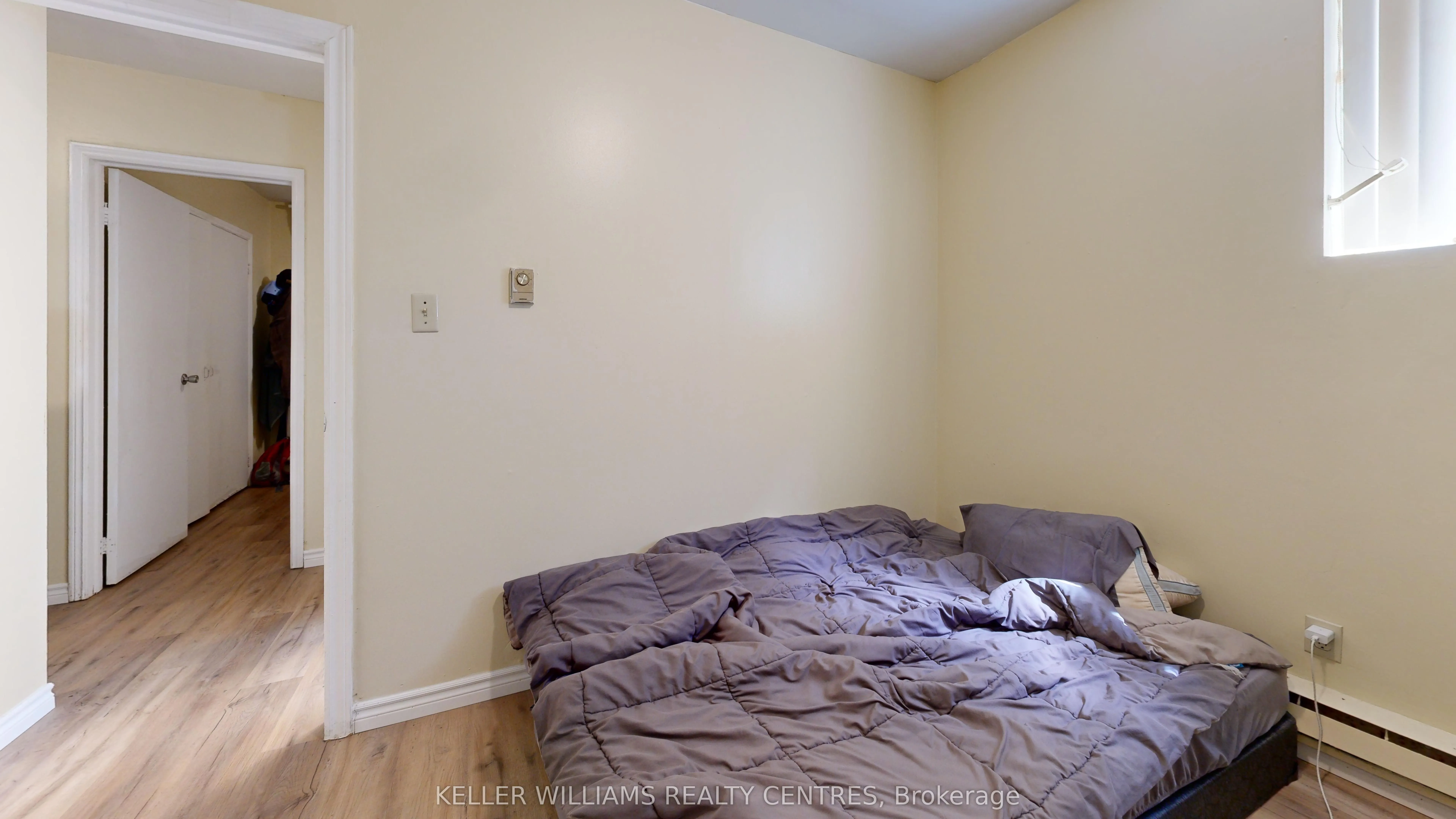 10 Ivy Avenue