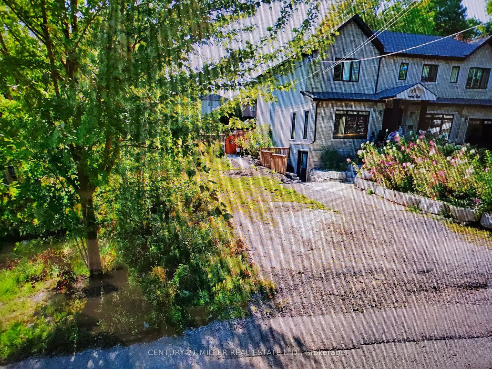 106 Homestead Road