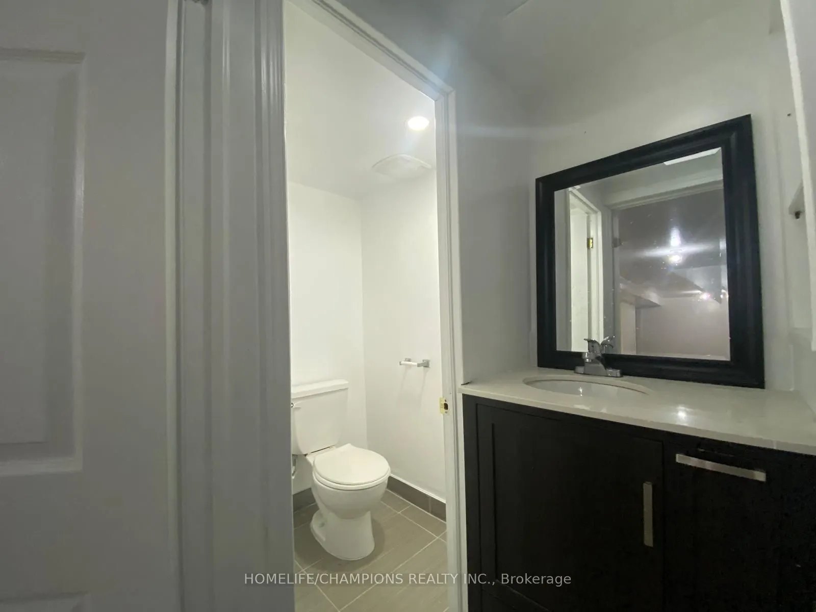 46 Canmore Boulevard