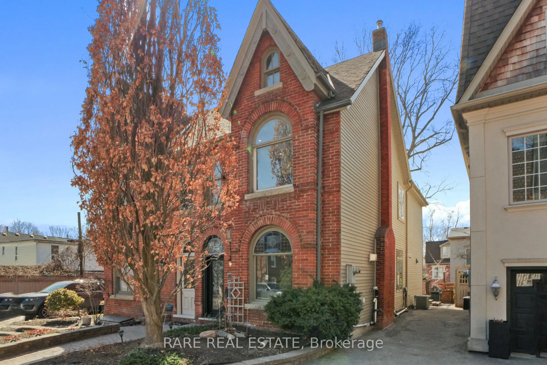 130 Edgewood Avenue