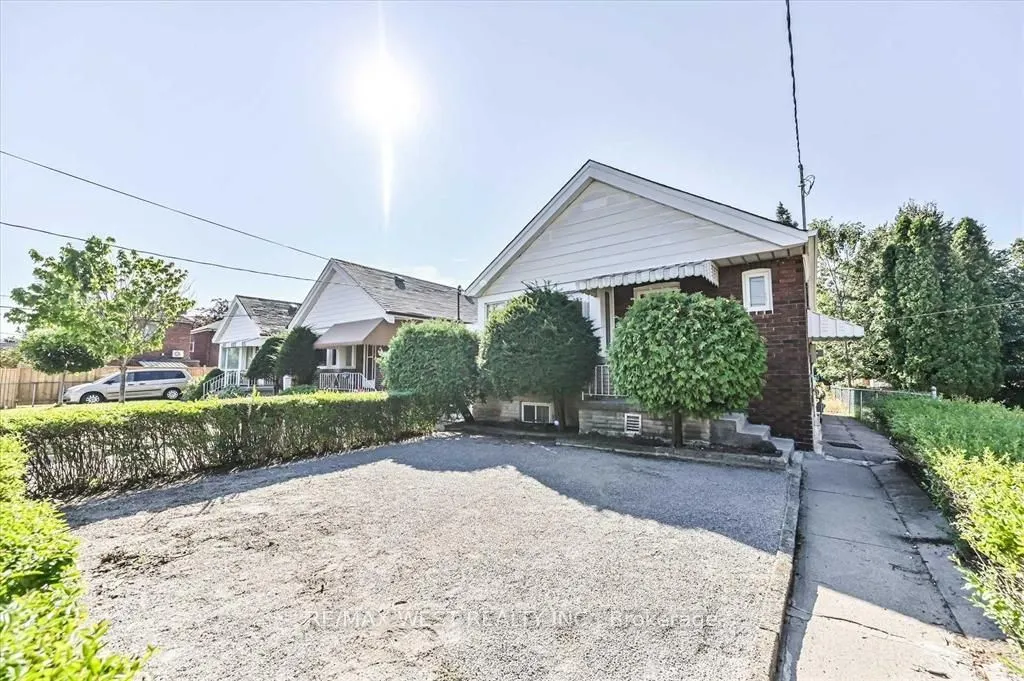 5 Dieppe Road S