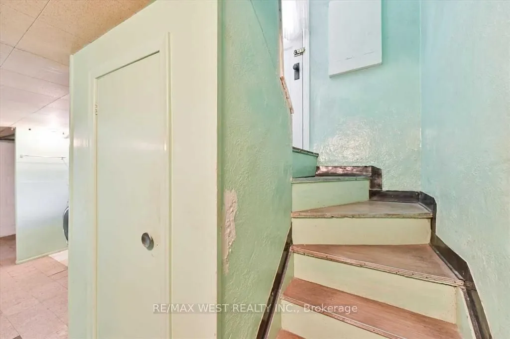 5 Dieppe Road S
