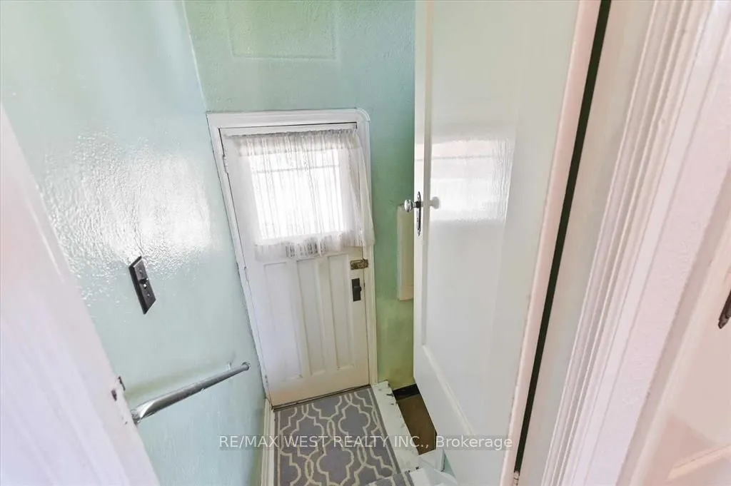 5 Dieppe Road S