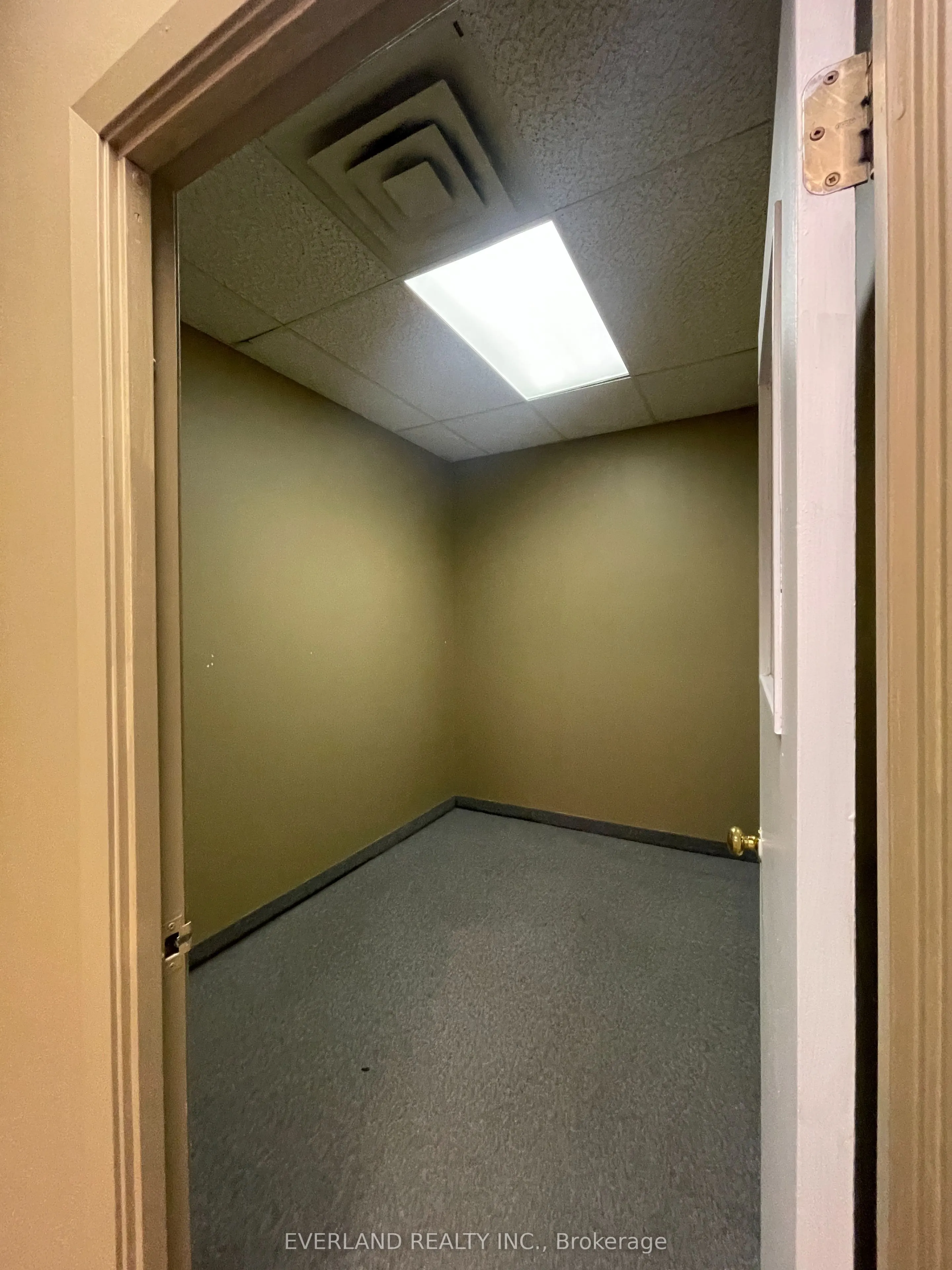 3601 Victoria Park Avenue, #201