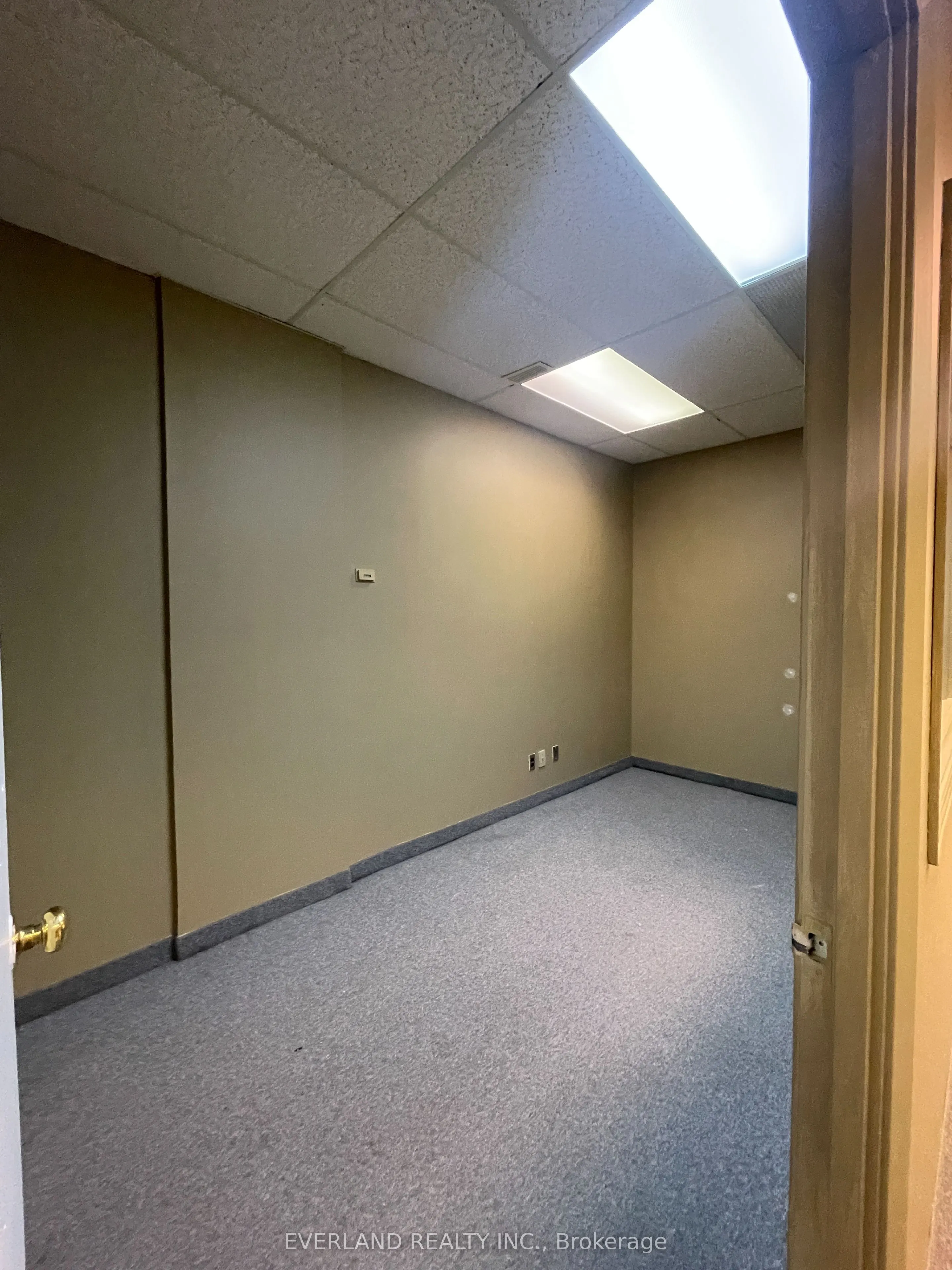 3601 Victoria Park Avenue, #201