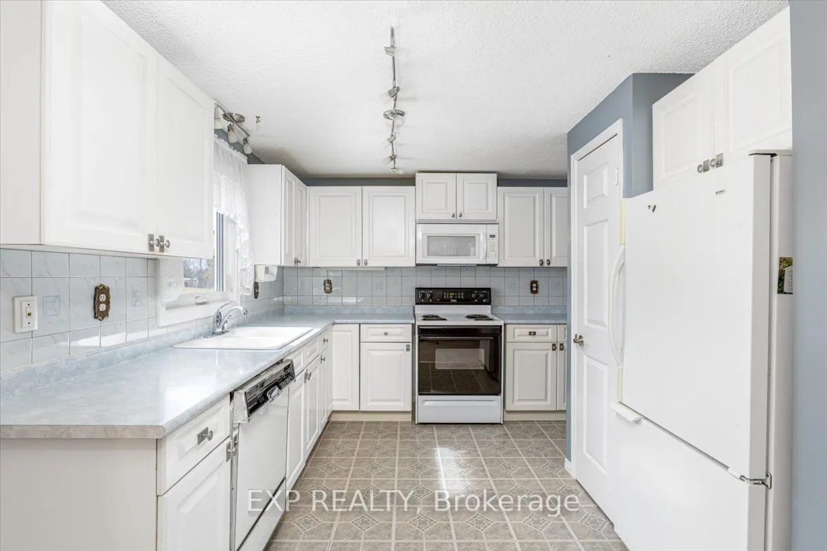 52 Fairway Drive