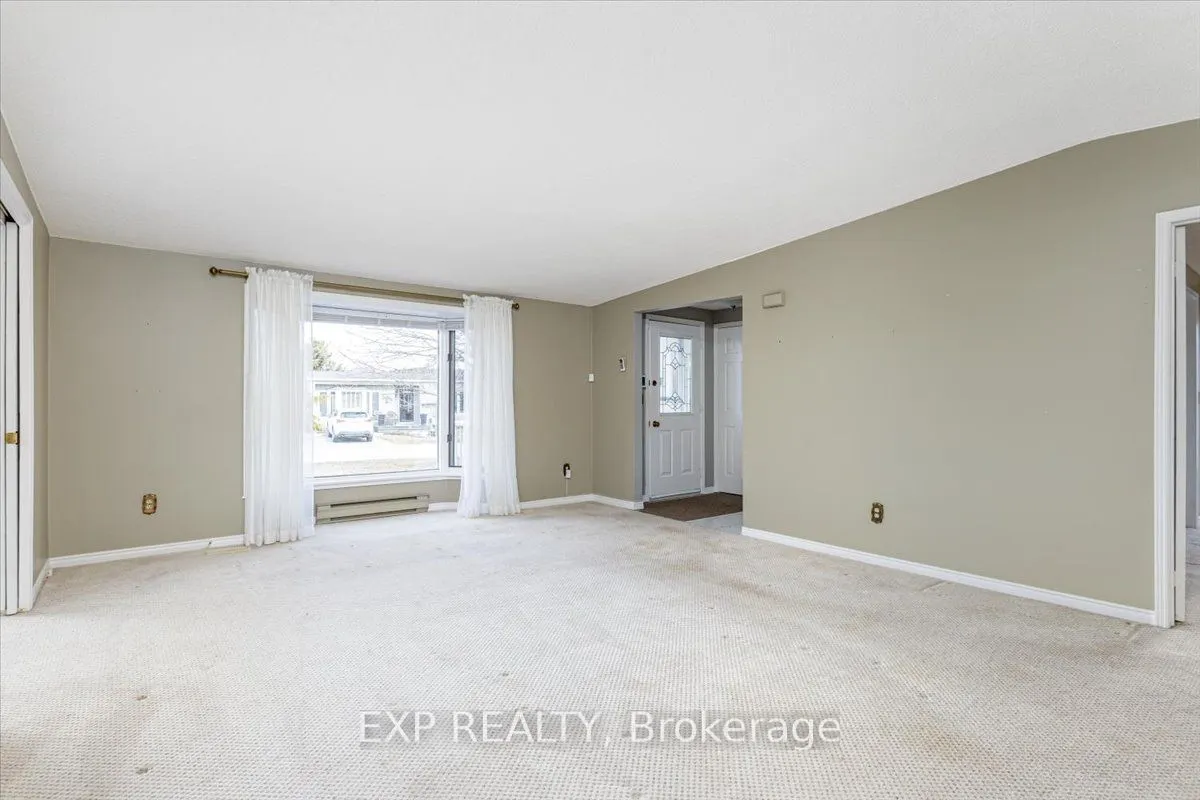 52 Fairway Drive