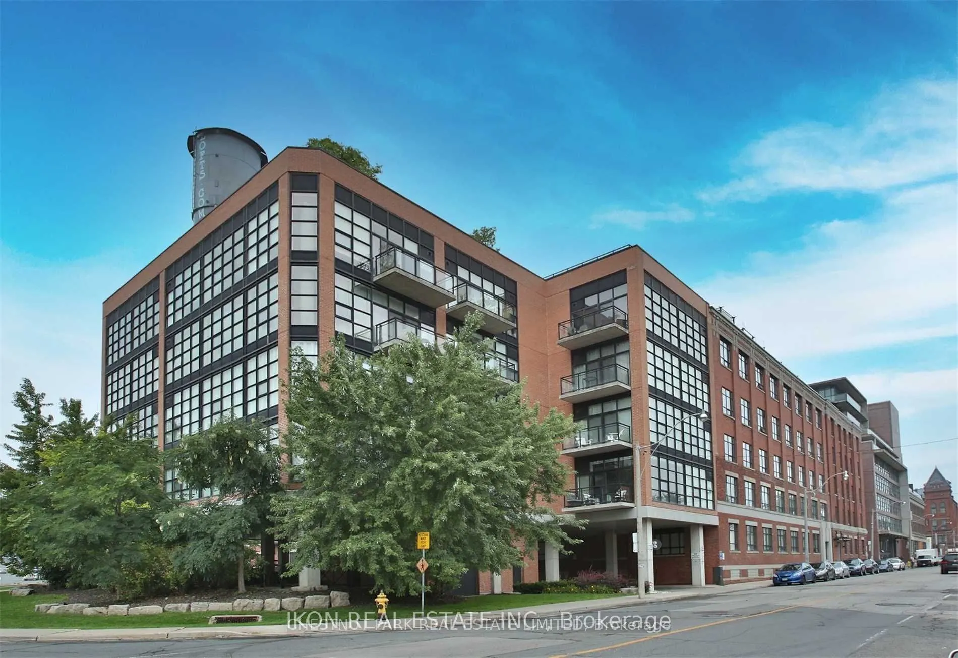 68 Broadview Avenue, #218