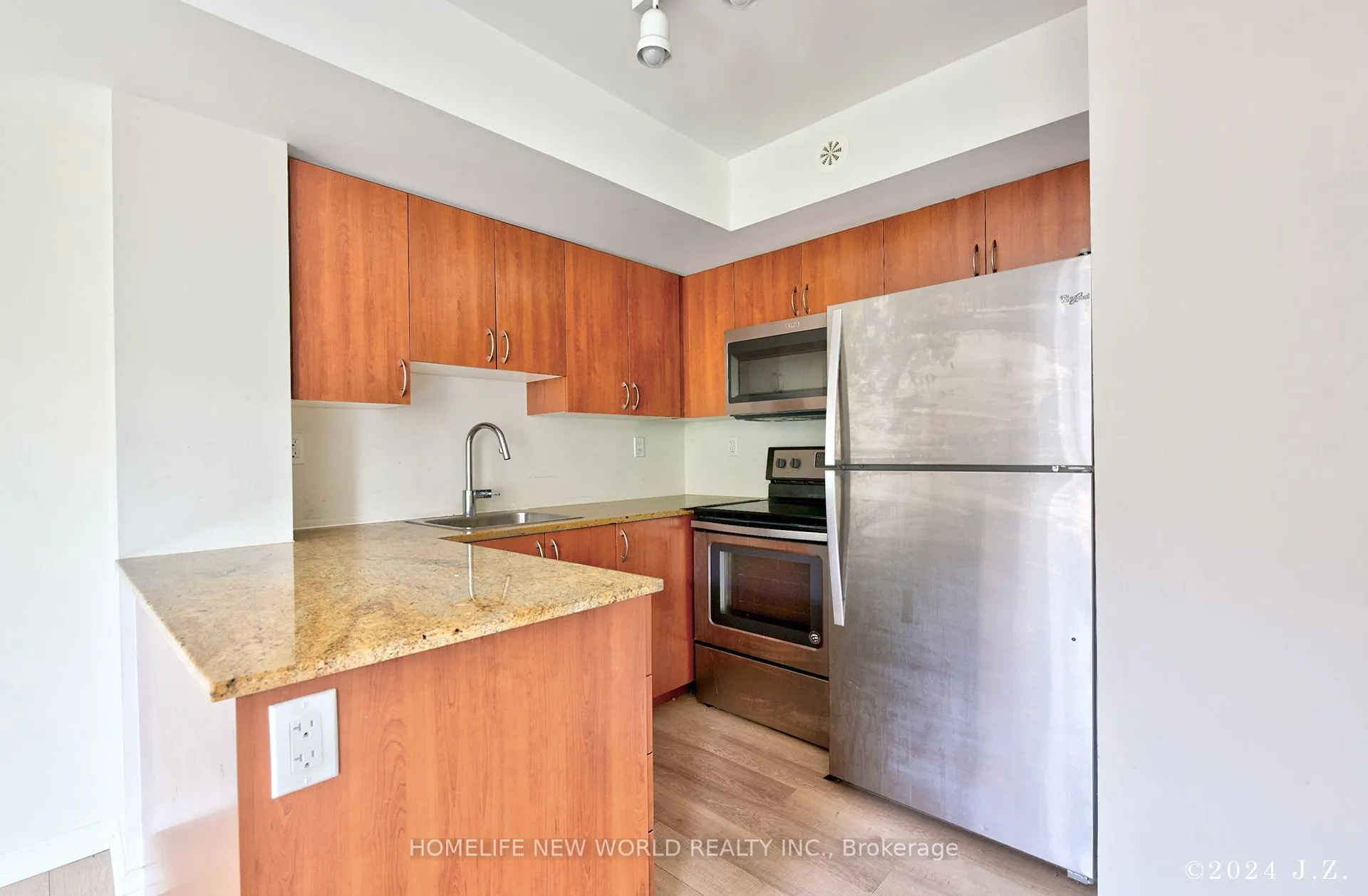 90 Orchid Place Drive #307