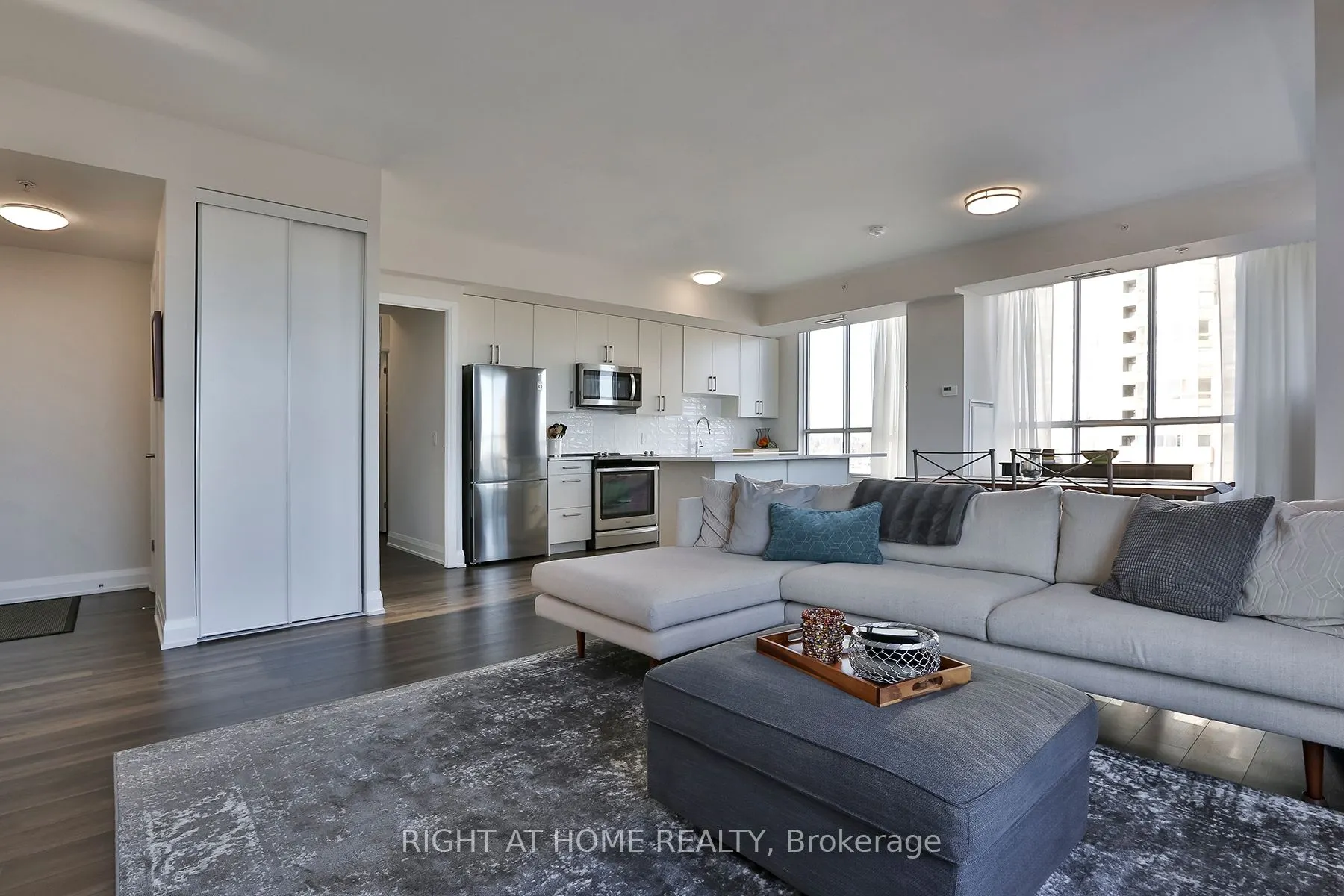 3655 Kingston Road, #910