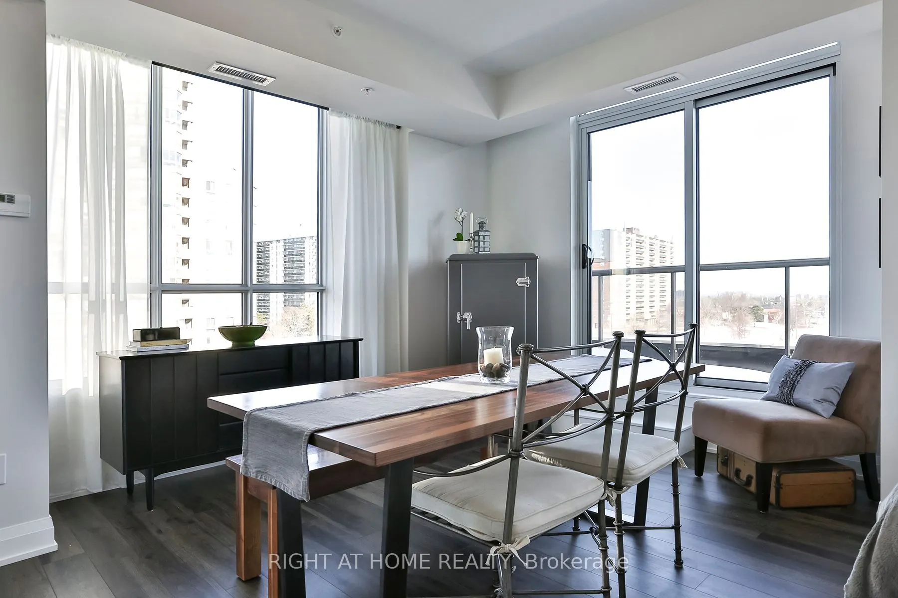 3655 Kingston Road, #910