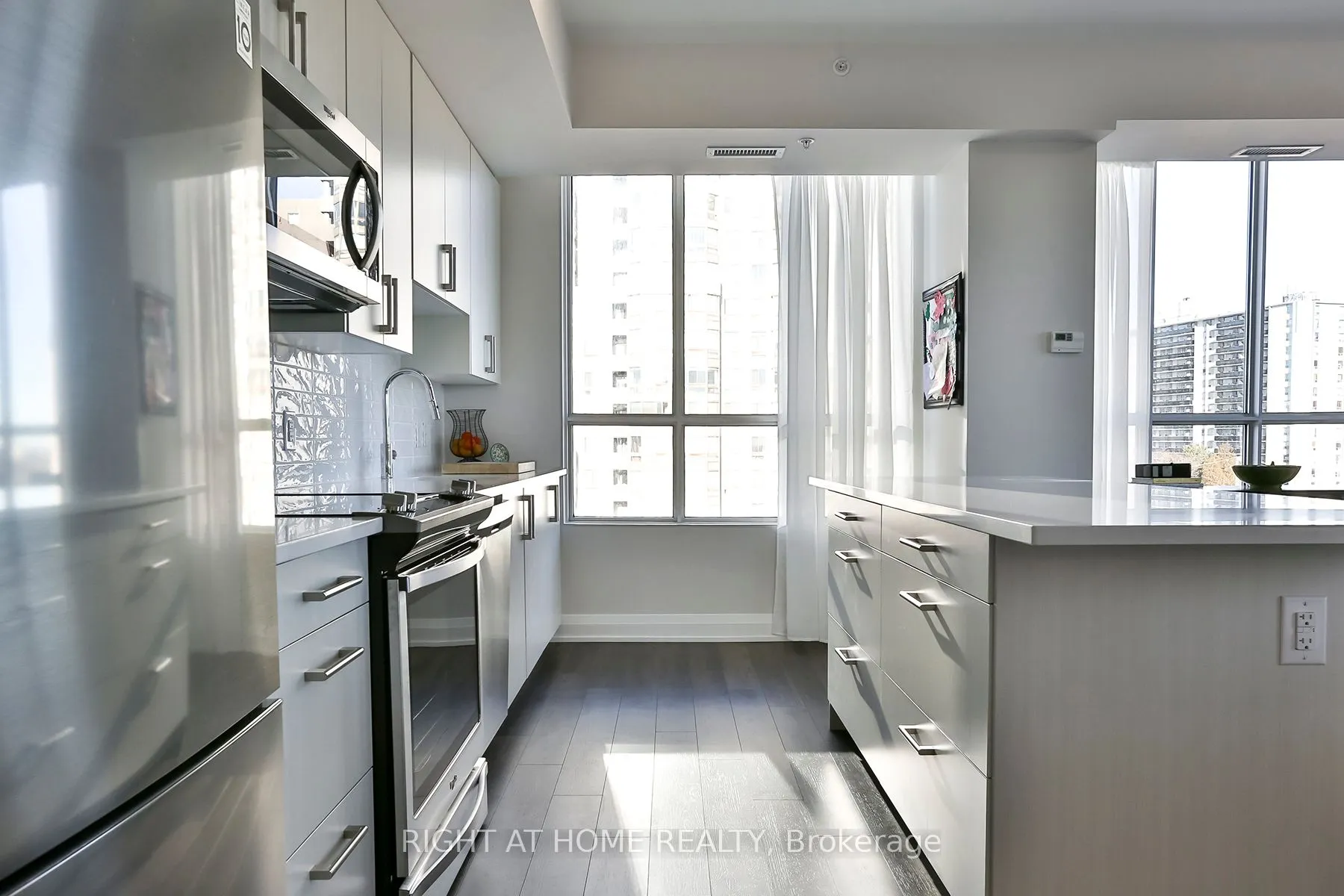 3655 Kingston Road, #910