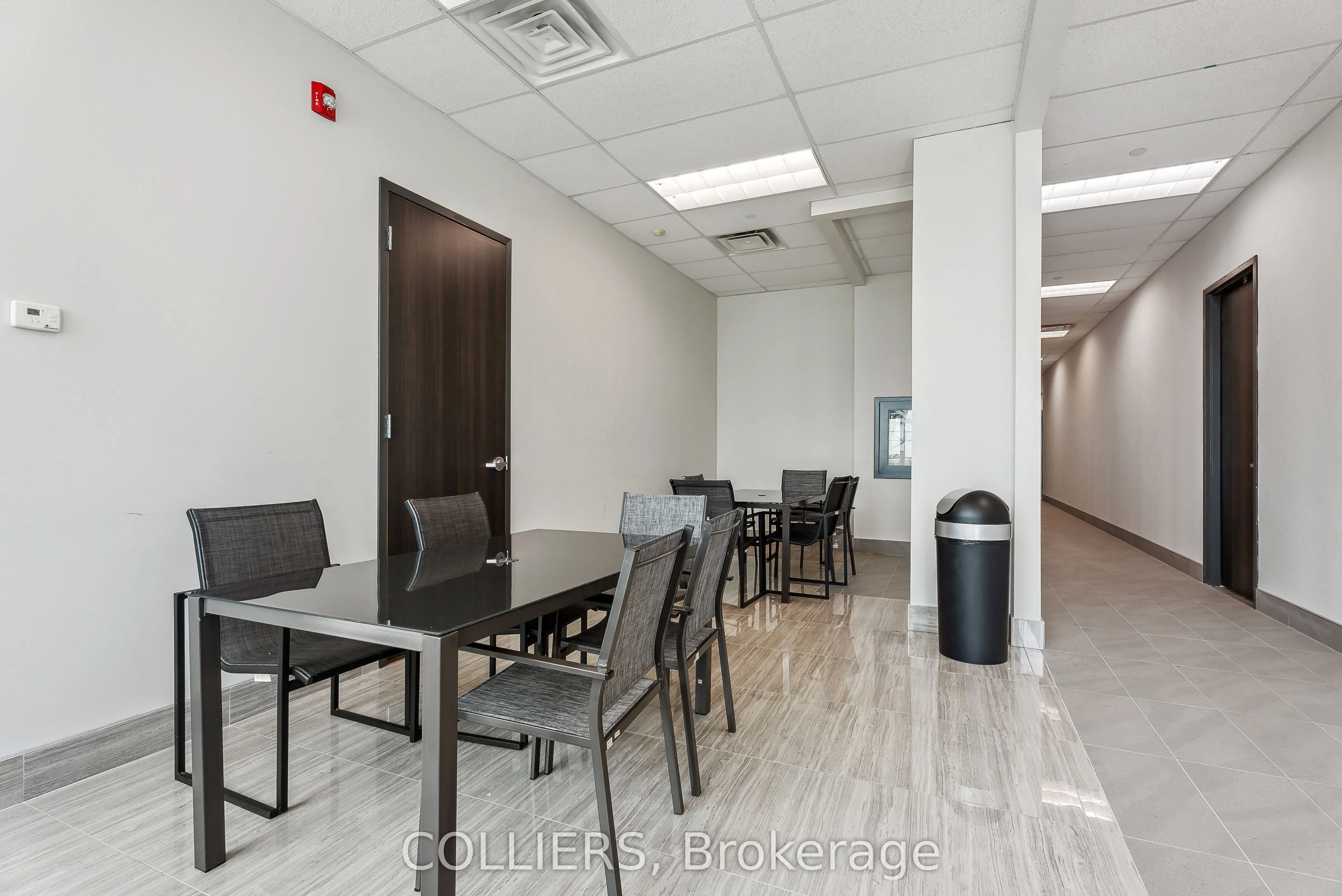 520 Ellesmere Road, #302