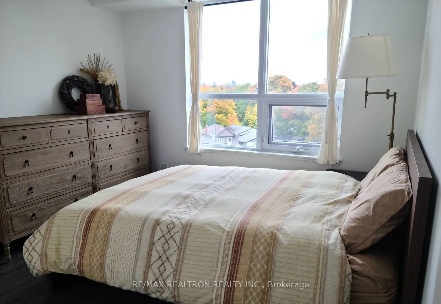 1 Falaise Road #608