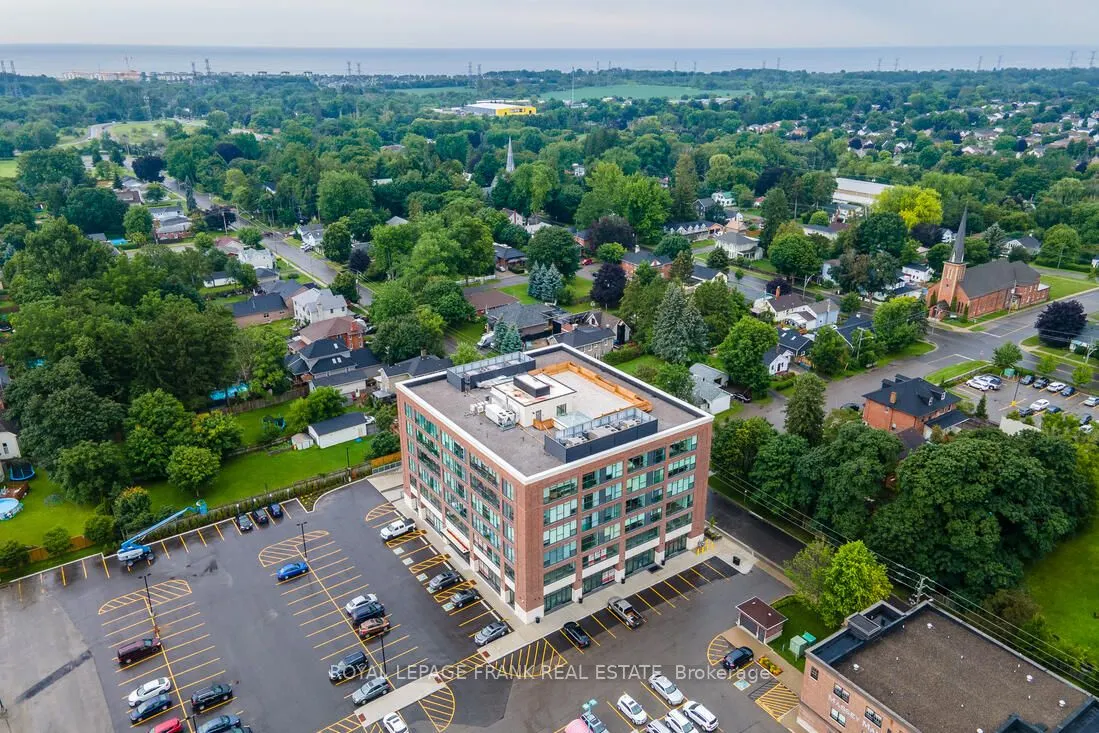 109 King Avenue E, #201-203 & 205-208