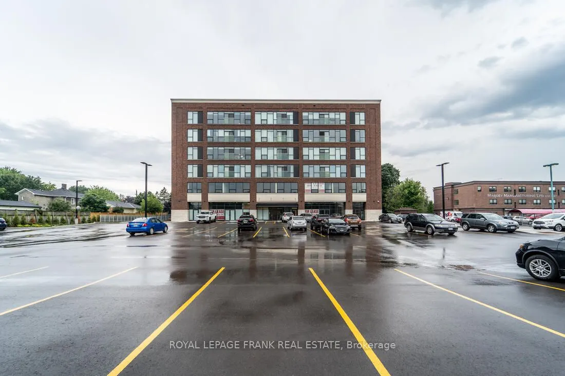 109 King Avenue, #201-202&208