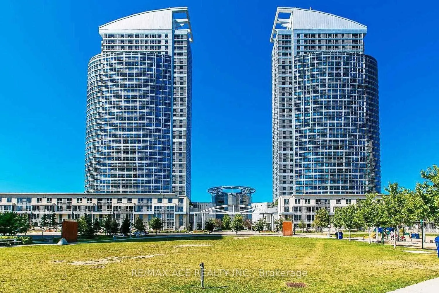 38 Lee Centre Drive, #2315
