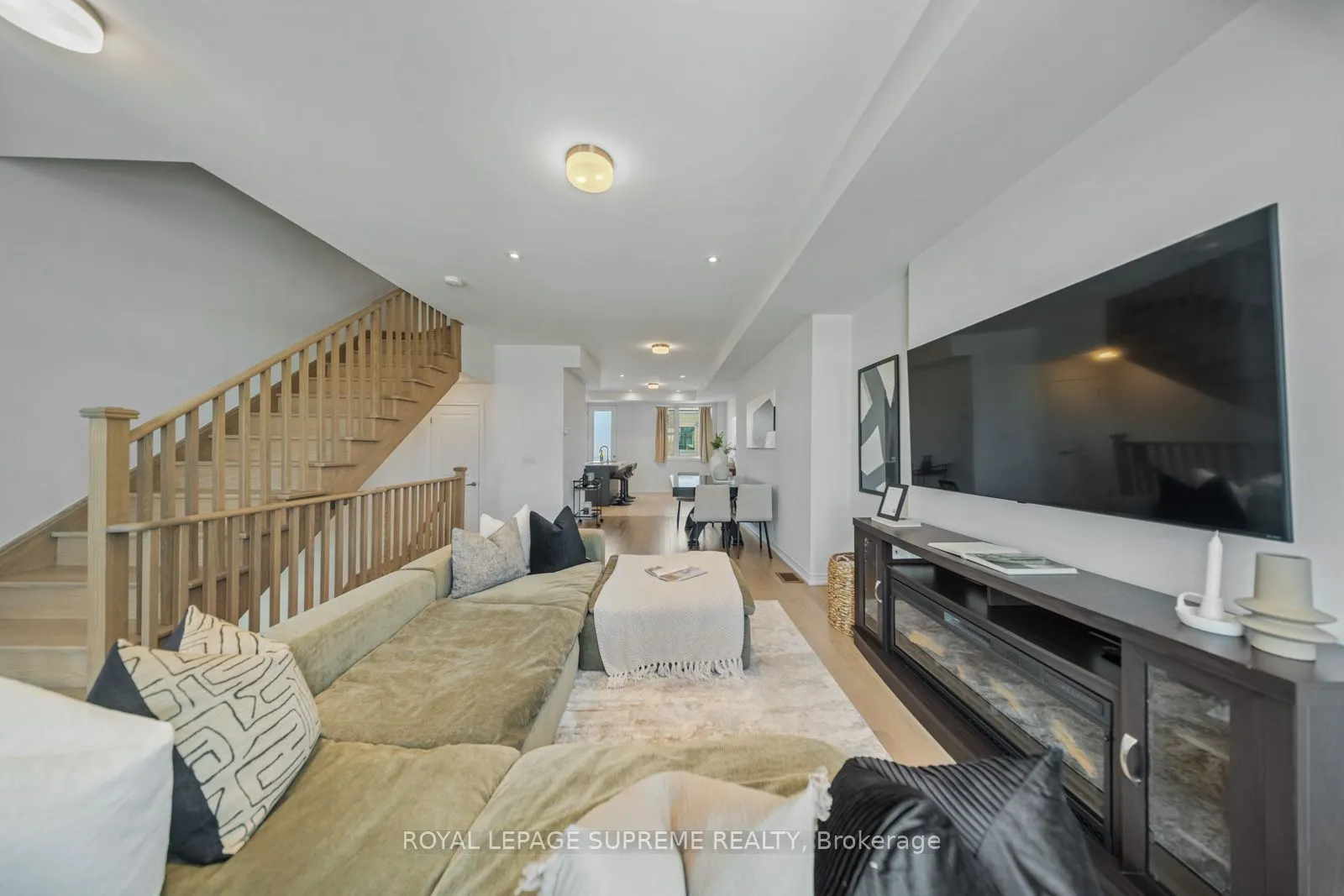 49 Sorbara Way